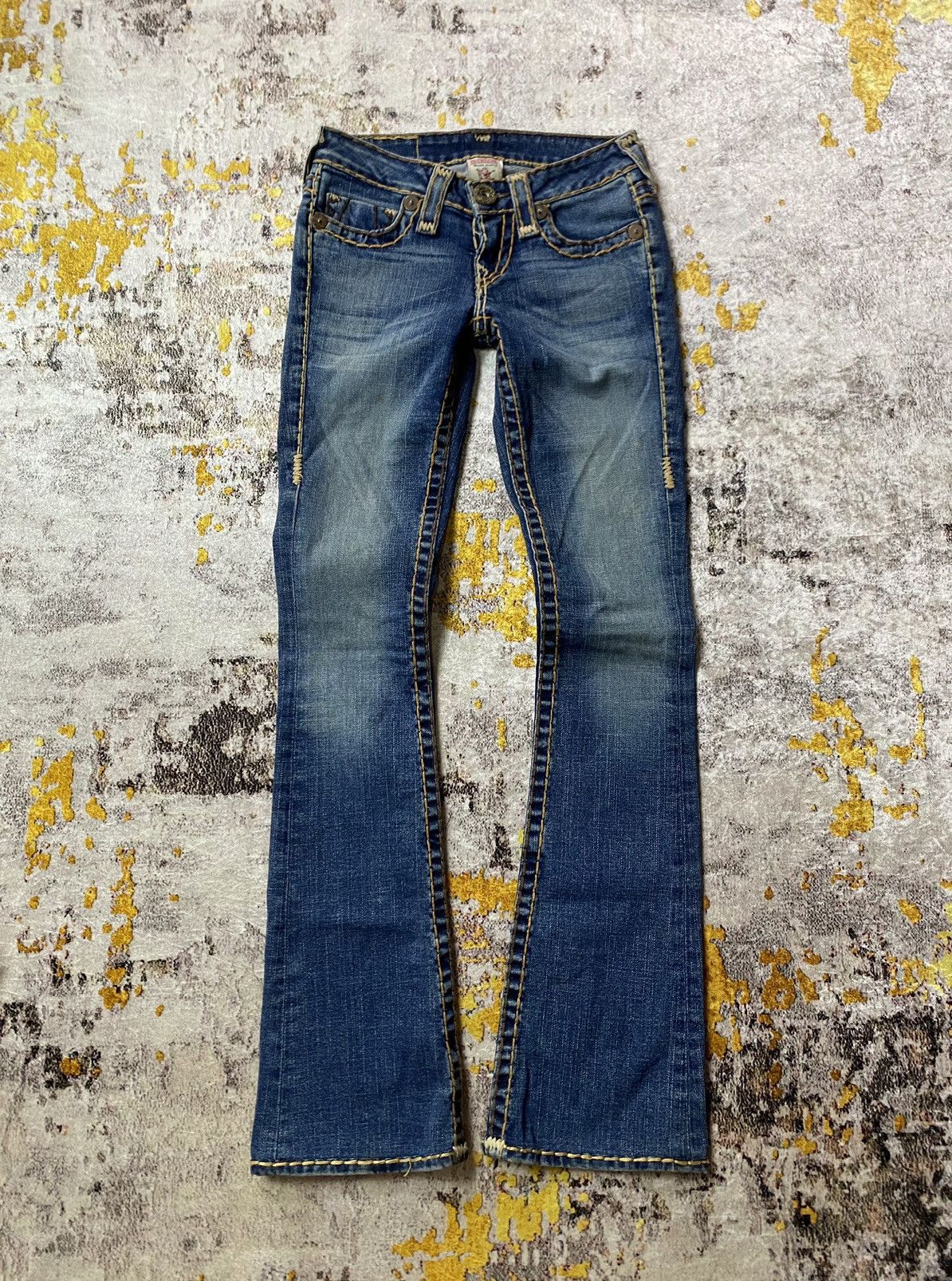 If Six Was Nine Y2K True Religion Flared Jeans Size 26" / US 2 / IT 38 - 1 Thumbnail