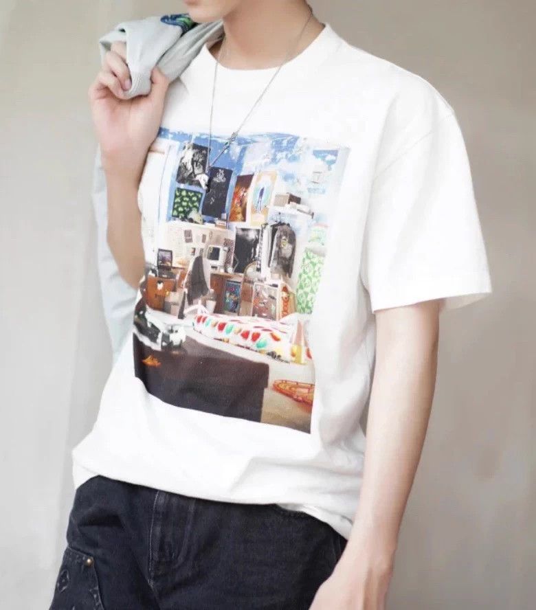 Louis Vuitton LV White Graffiti House Short-Sleeve T XS 9/10 Size US XS / EU 42 / 0 - 4 Thumbnail