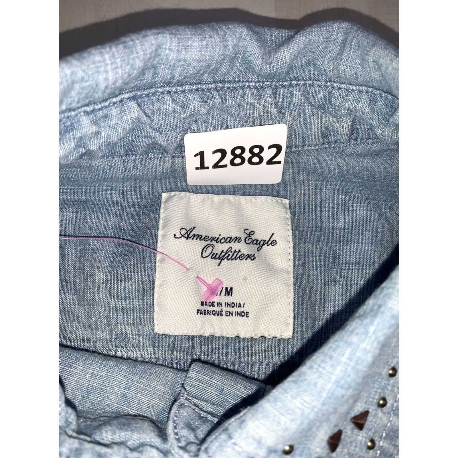 American Eagle Outfitters VINTAGE American Eagle Outfitters Shirt Womens Medium Blue Studded Cowgirl Denim Shirt Size M / US 6-8 / IT 42-44 - 5 Thumbnail