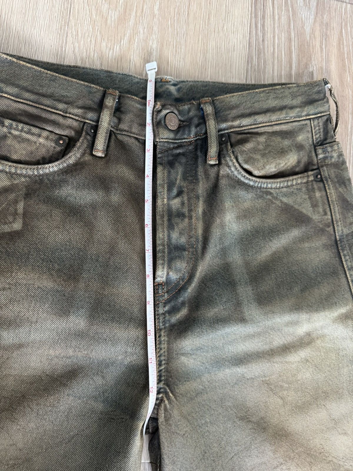 Acne Studios Acne Studios Relaxed Fit Coated Jeans Size 25" / US 0 / IT 36 - 7 Thumbnail