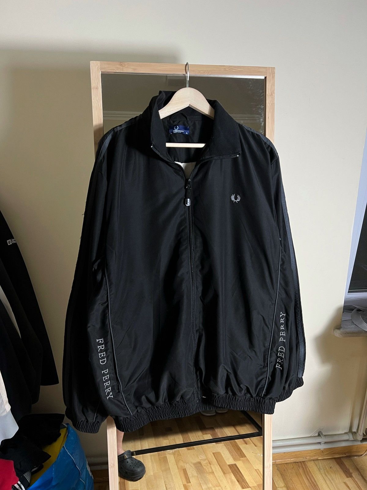Fred Perry Fred Perry Track Jacket Black Vintage Rare Logo Y2K Size US XL / EU 56 / 4 - 1 Thumbnail