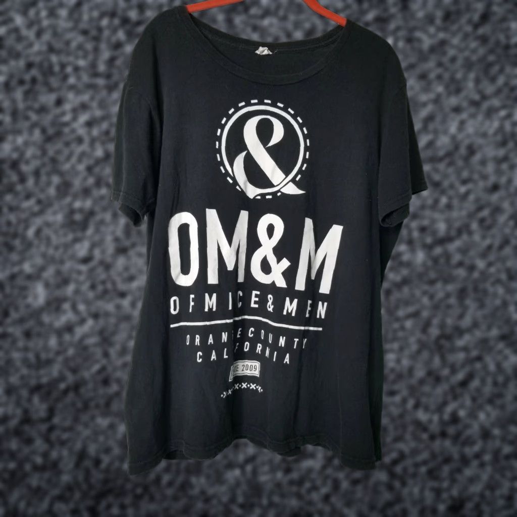 Etro Retro Mens XL Of Mice & Men Orange County California Since 2009 Band T Shirt Size US XL / EU 56 / 4 - 1 Thumbnail