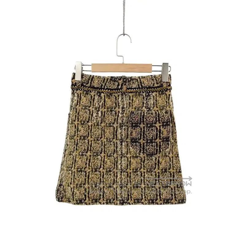 Louis Vuitton Louis Vuitton Colorful Women's Skirt . Size 28" / US 6 / IT 42 - 2 Thumbnail