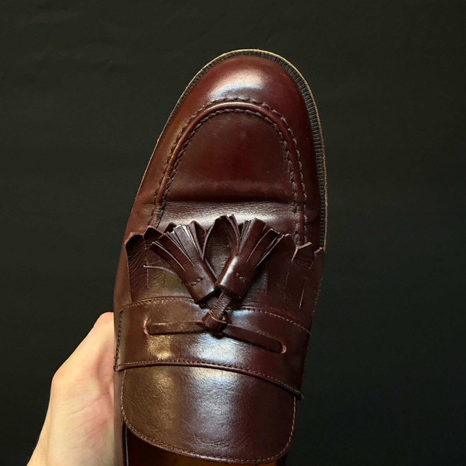 Salvatore Ferragamo Men's Salvatore Ferragamo burgundy Tasseled Loafers Size 9.5 Size US 9.5 / EU 42-43 - 10 Thumbnail