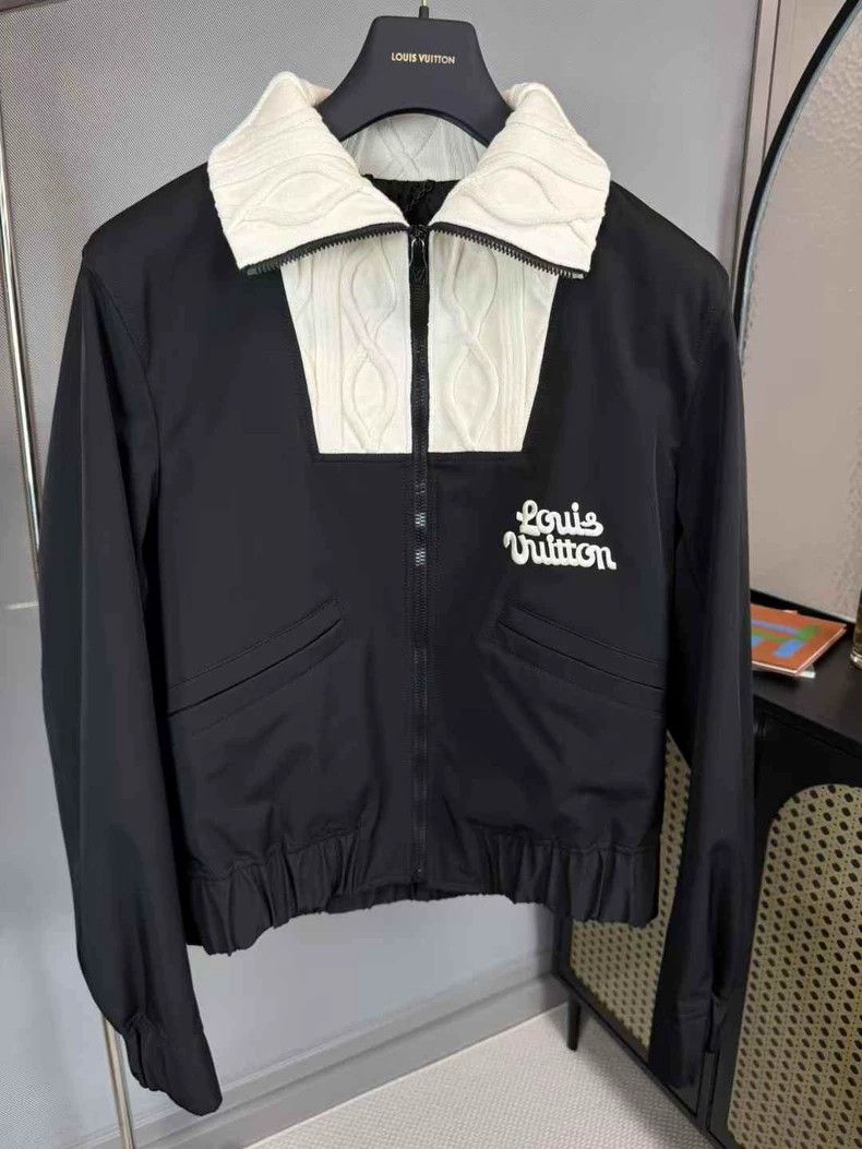Louis Vuitton Louis Vuitton Floret embroidered color-block logo zip-up tu Size US L / EU 52-54 / 3 - 2 Thumbnail