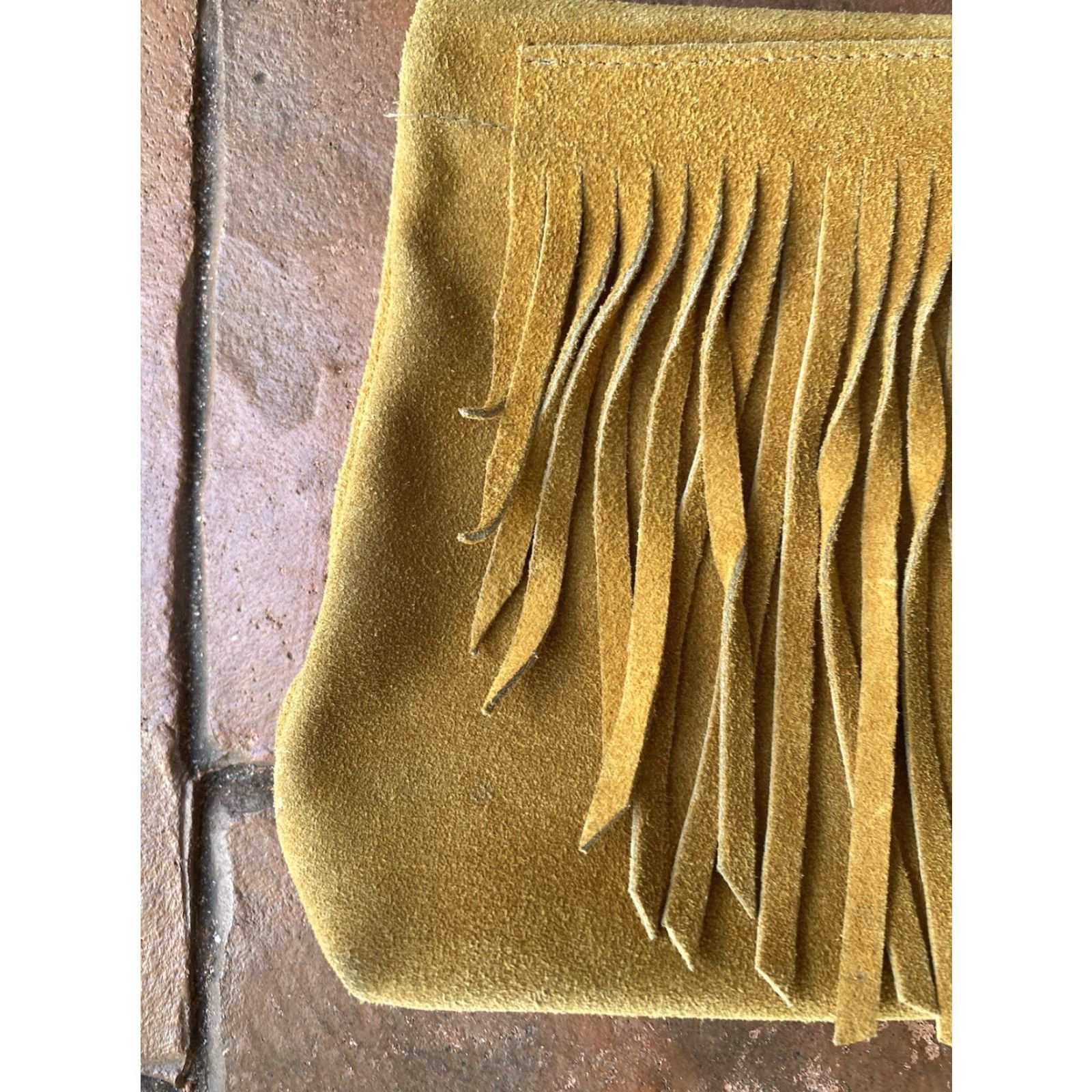 Vintage VINTAGE Fringed Leather Suede Shoulder Strap Bag Western Boho Hippy Size ONE SIZE - 2 Thumbnail