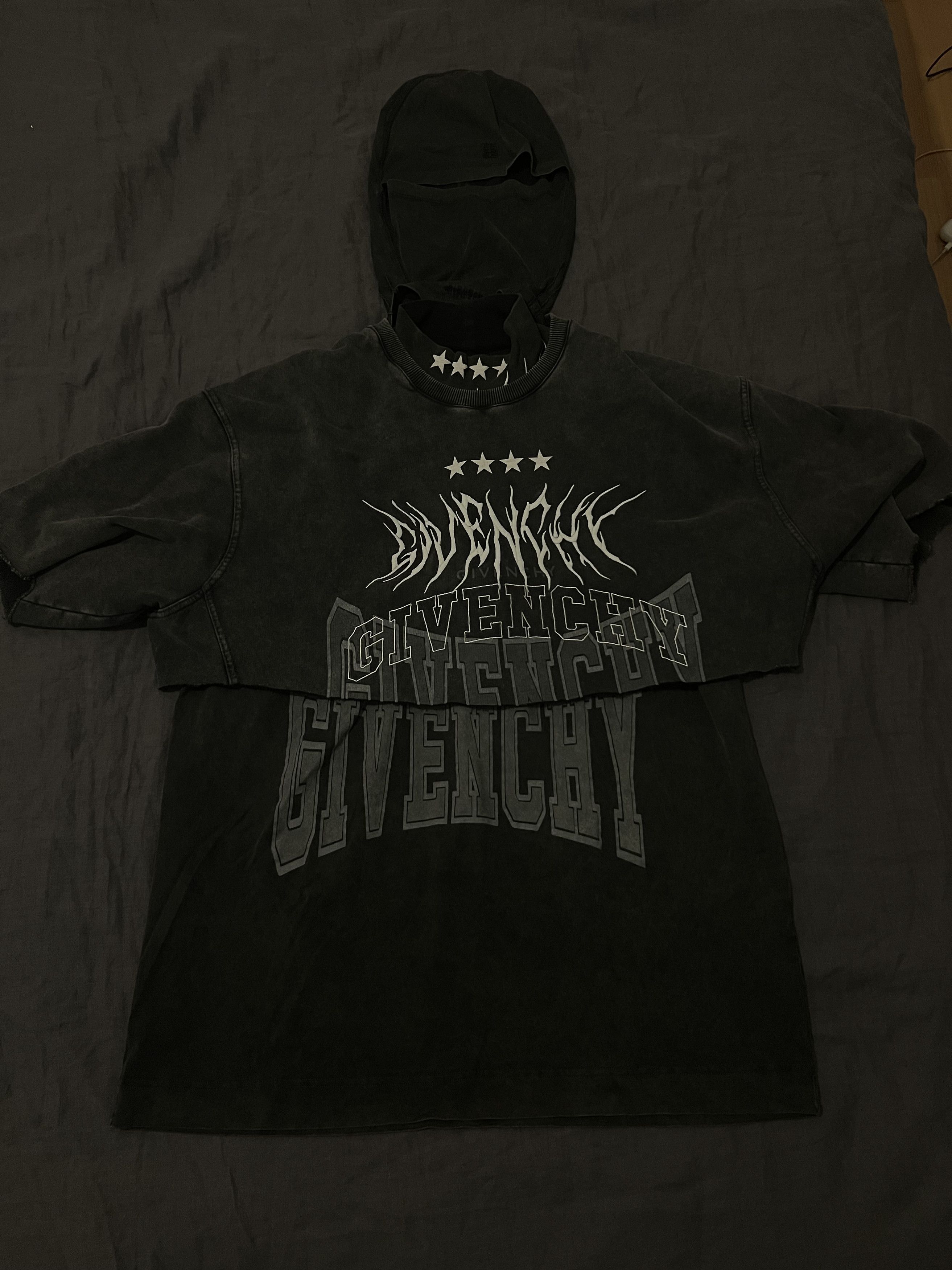 Givenchy Runway Fall 22 T-Shirt/Sweater Size US L / EU 52-54 / 3 - 1 Thumbnail