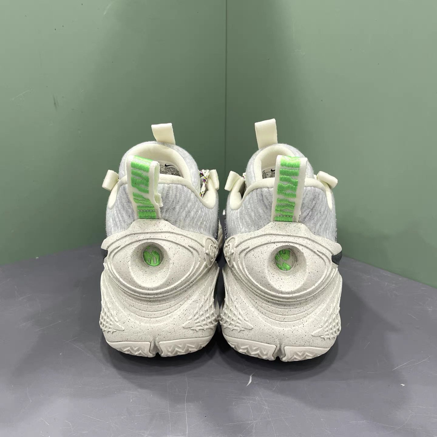 Nike Nike Cosmic Unity 1 "Trash" Off-White Basketball Shoes K15 Size US 14 / EU 47 - 6 Thumbnail