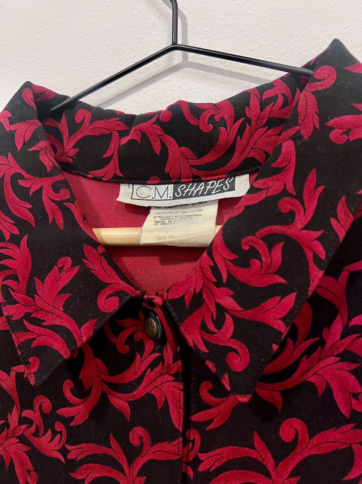 Other Vintage CM Shapes Black & Red Baroque Button-Up Shirt – 90s Size L / US 10 / IT 46 - 5 Thumbnail