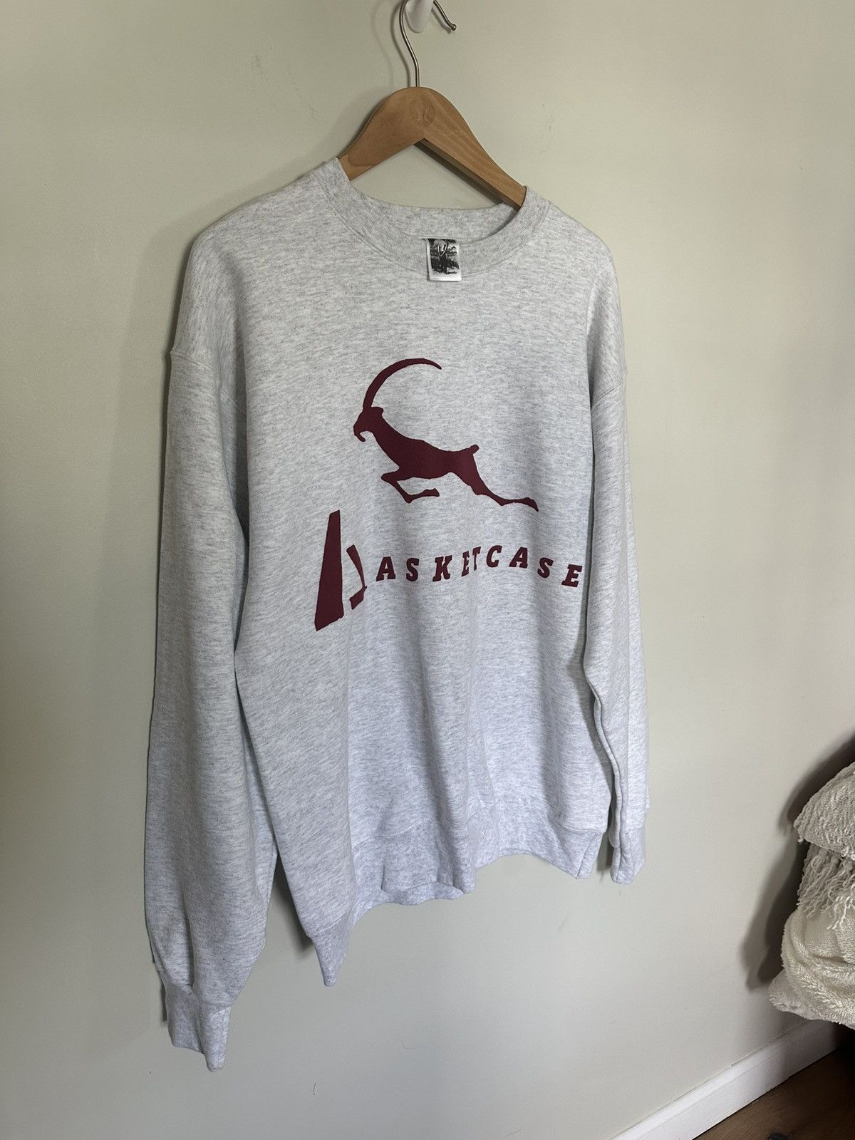 basketcase gallery Basketcase Gallery Crewneck Size US L / EU 52-54 / 3 - 2 Thumbnail