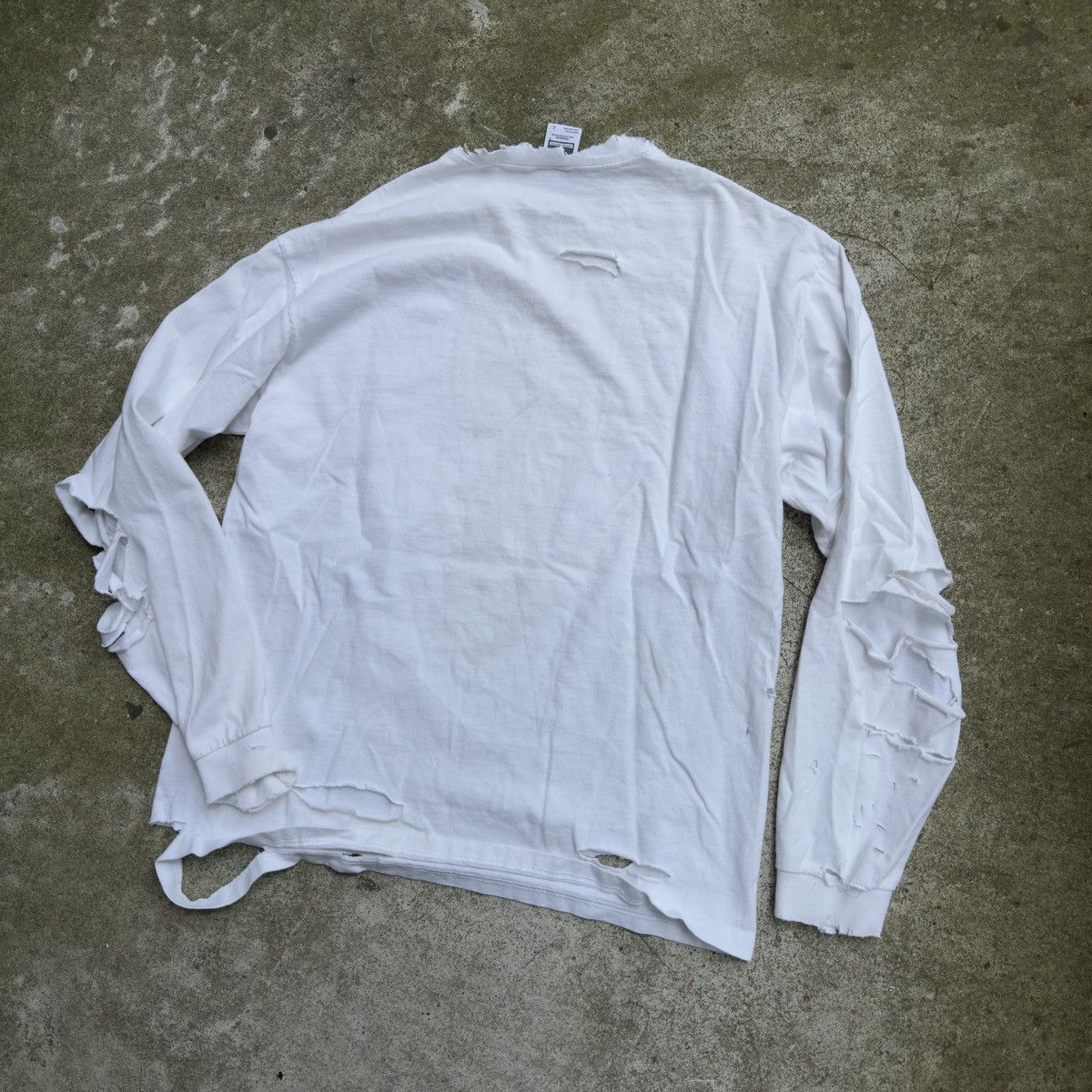 Vintage Grateful Dead Skull Thrashed Distressed Longsleeve Tee Size US L / EU 52-54 / 3 - 11 Thumbnail