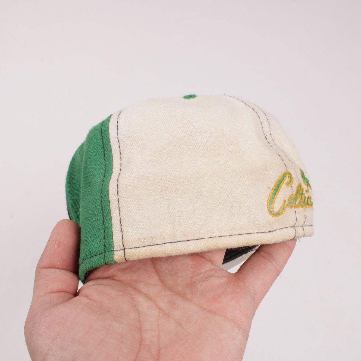 NBA × New Era × Vintage NEW ERA Boston Celtics NBA Vintage Wool Cap Snapback Size ONE SIZE - 10 Thumbnail