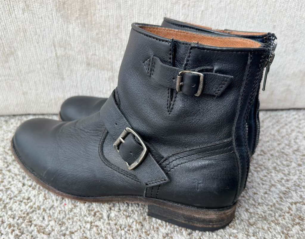 Frye Tyler Engineer Black Leather Ankle Boots - Size 10B