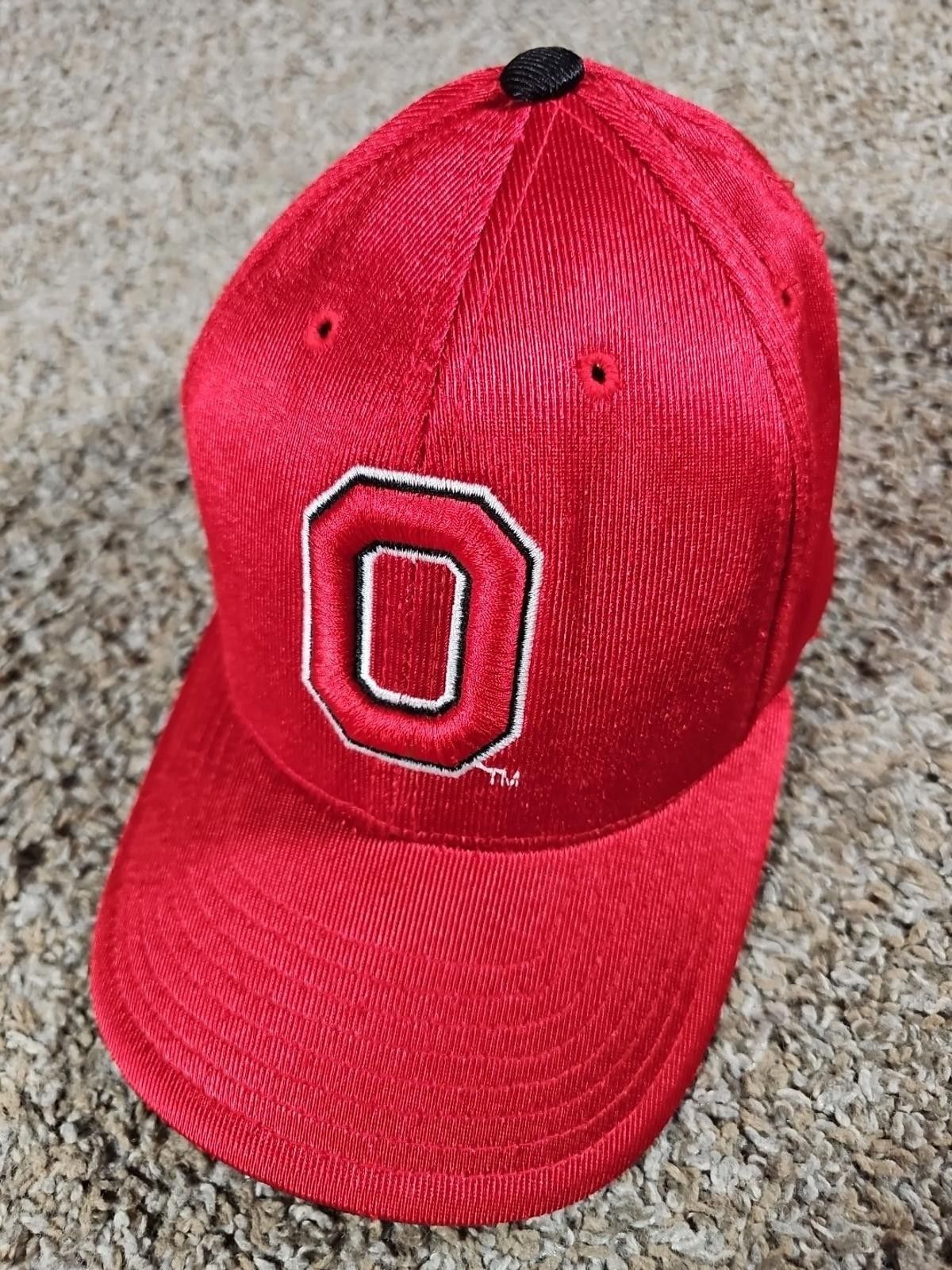 Other OHIO STATE BUCKEYES Hat Adjustable Strapback Embroidered Red Size ONE SIZE - 1 Thumbnail