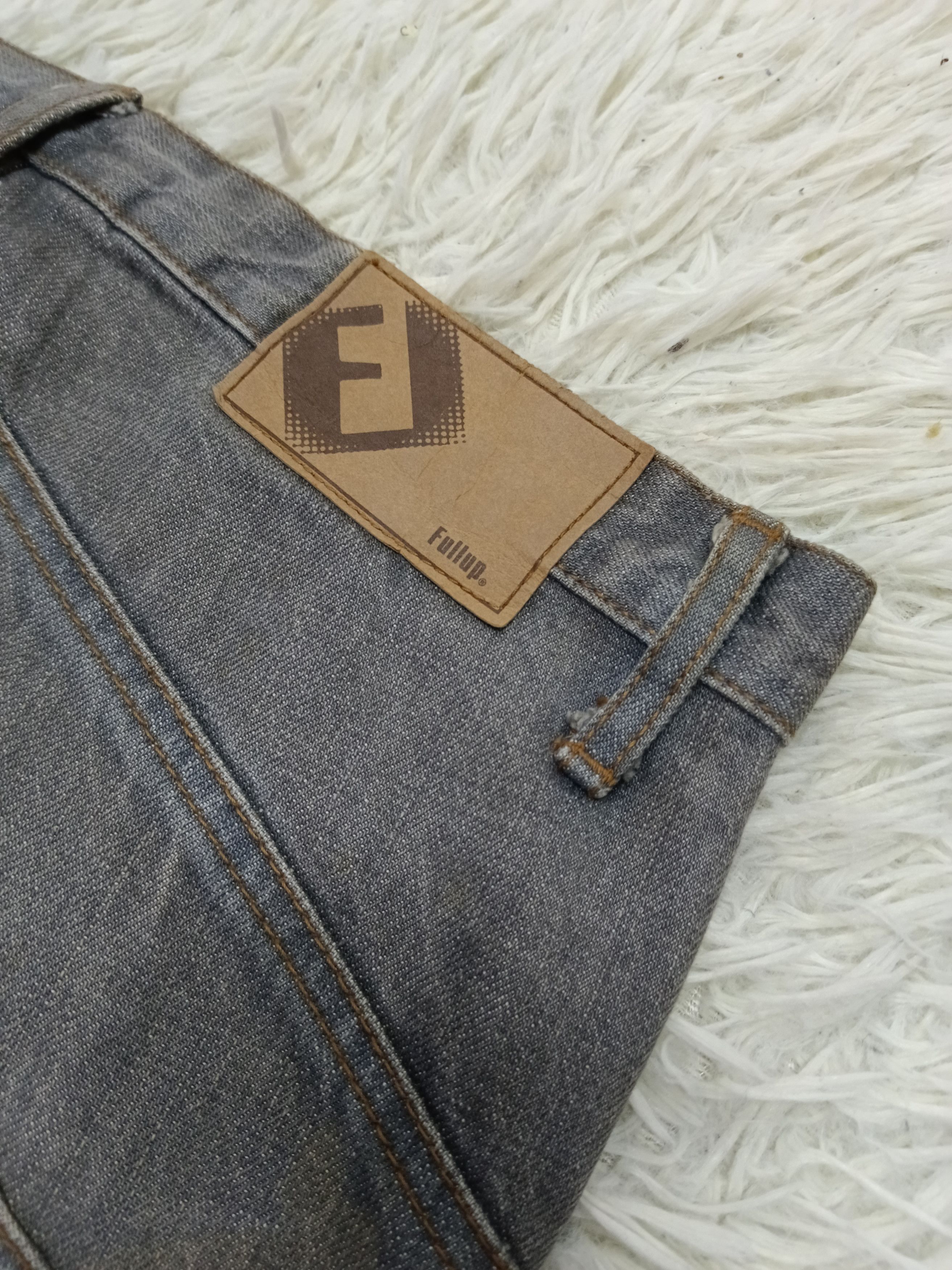 Japanese Brand BAGGY PANTS TWIST FULLUP DISTRESSED Size US 31 - 8 Thumbnail