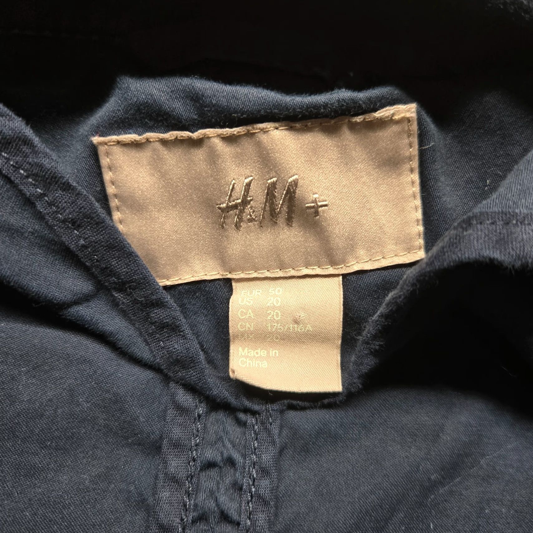 H&M H&M Navy Blue Long Sleeve Jacket Coat Woman Size 20 Full Zip & Button Adult Regular Size 3XL / US 20-22 - 3 Thumbnail
