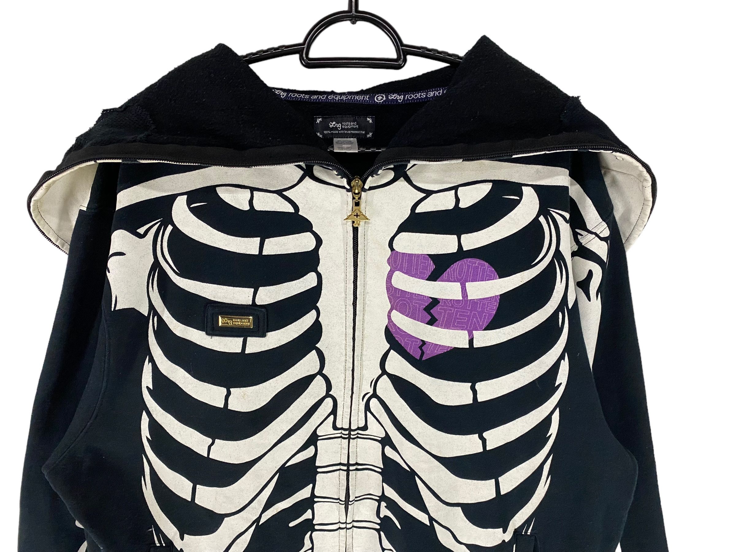 LRG × Vintage 2000s Lrg dead serious skeleton hoodie glow in the dark Size US L / EU 52-54 / 3 - 5 Thumbnail