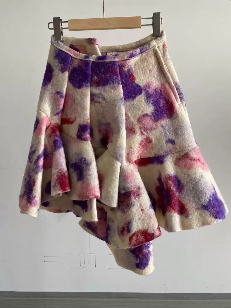 Comme des Garcons comme des garcon wool felt deformation skirt Size US 30 / EU 46 - 1 Thumbnail