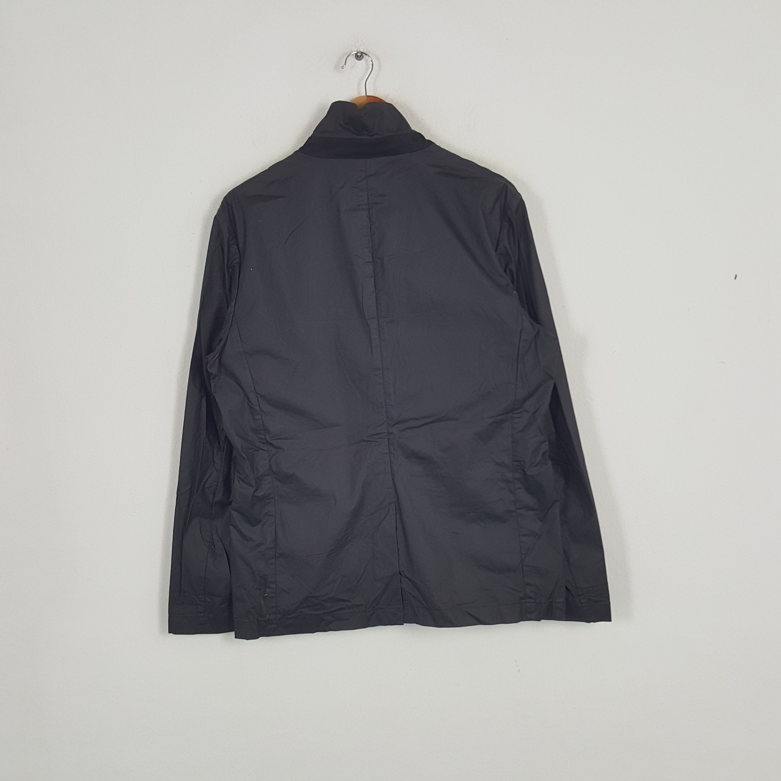 Hussein Chalayan × Puma × Vintage Vintage Puma By Hussein Chalayan Outdoor Designer Jacket Size US M / EU 48-50 / 2 - 3 Thumbnail