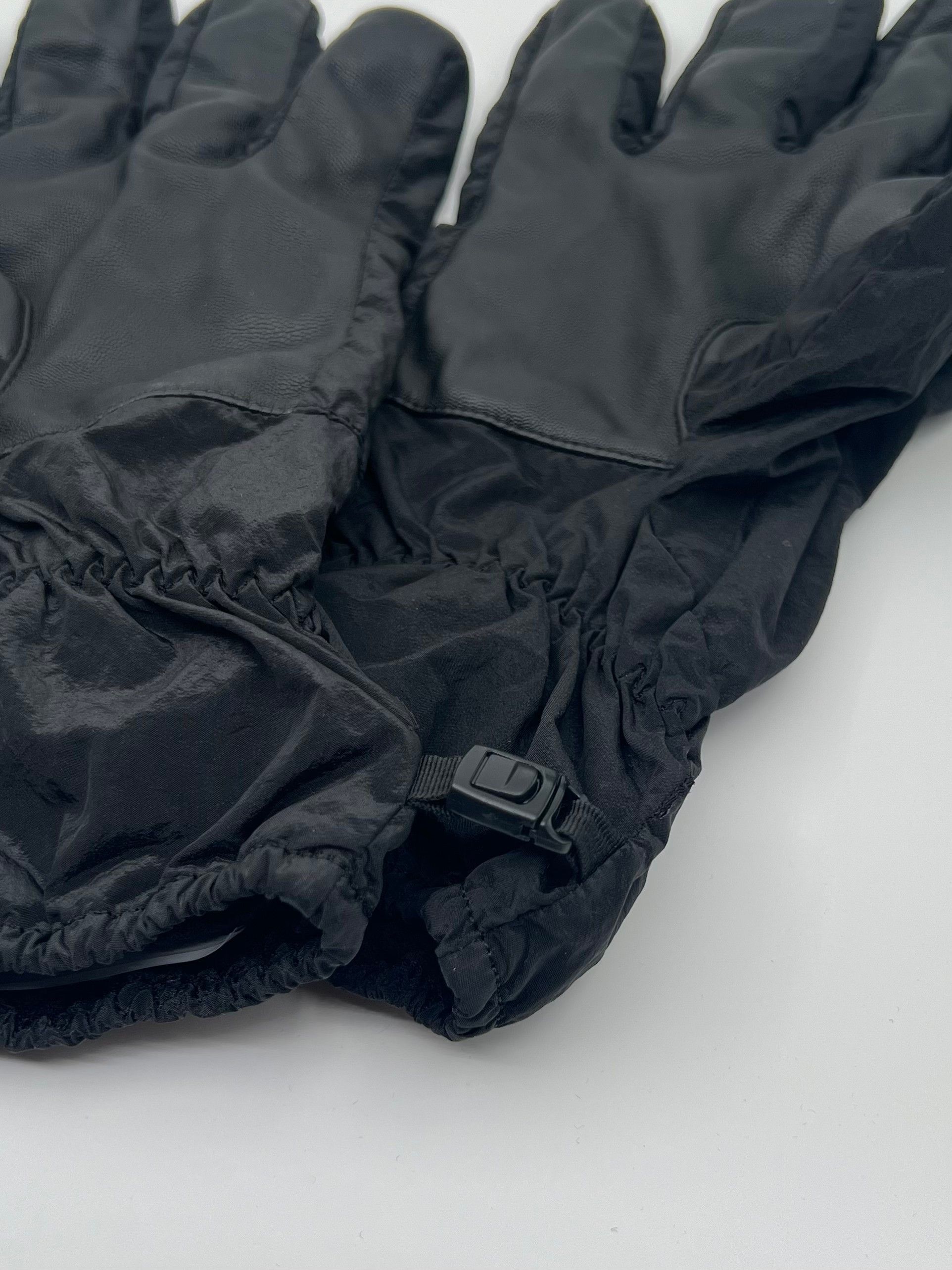 Stone Island Brand New Stone Island Nylon Metal Gloves Black Size XL Size ONE SIZE - 4 Thumbnail