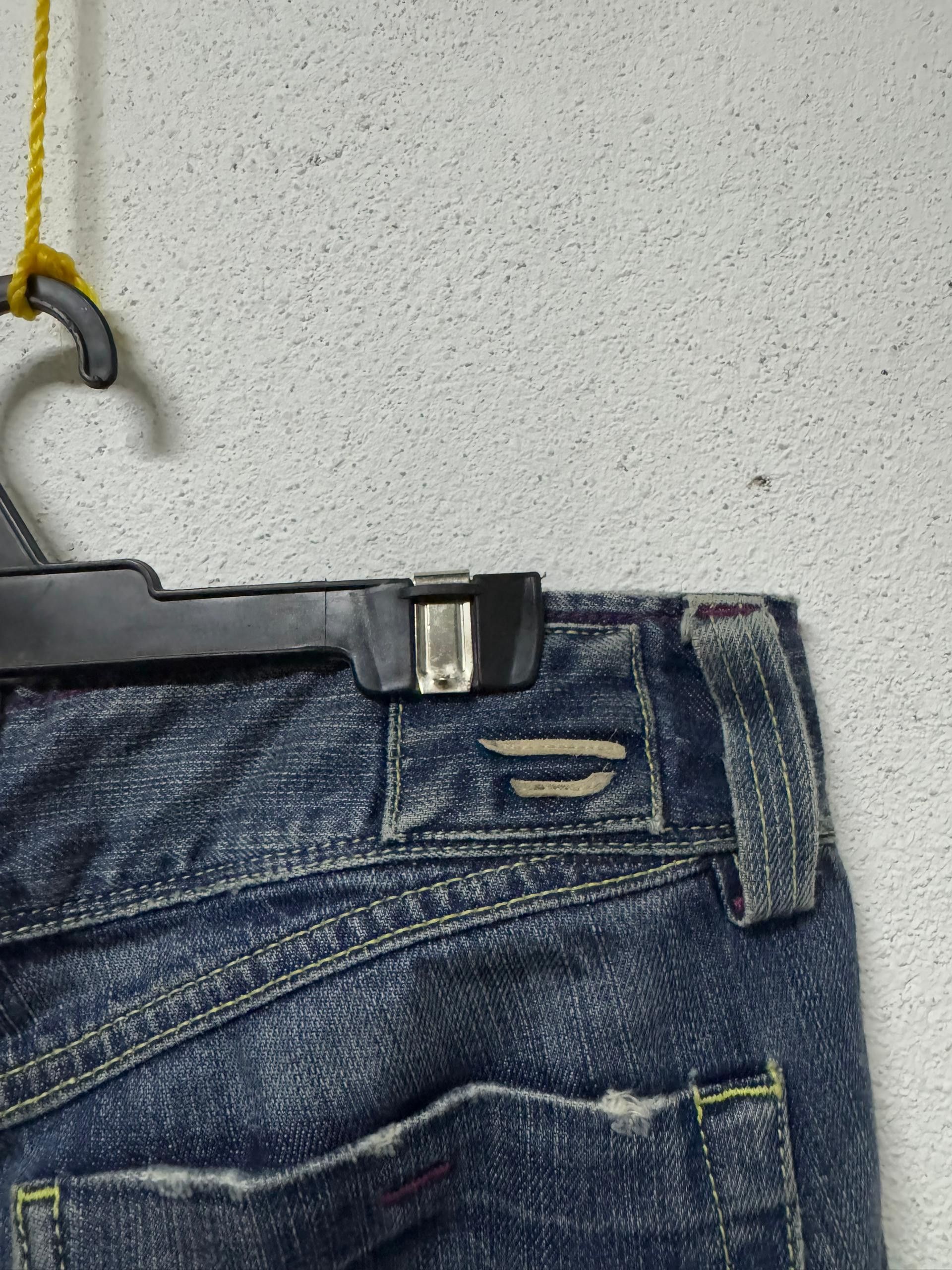Diesel Sick🔥 Diesel jeans flared nice design Size 29" - 8 Thumbnail
