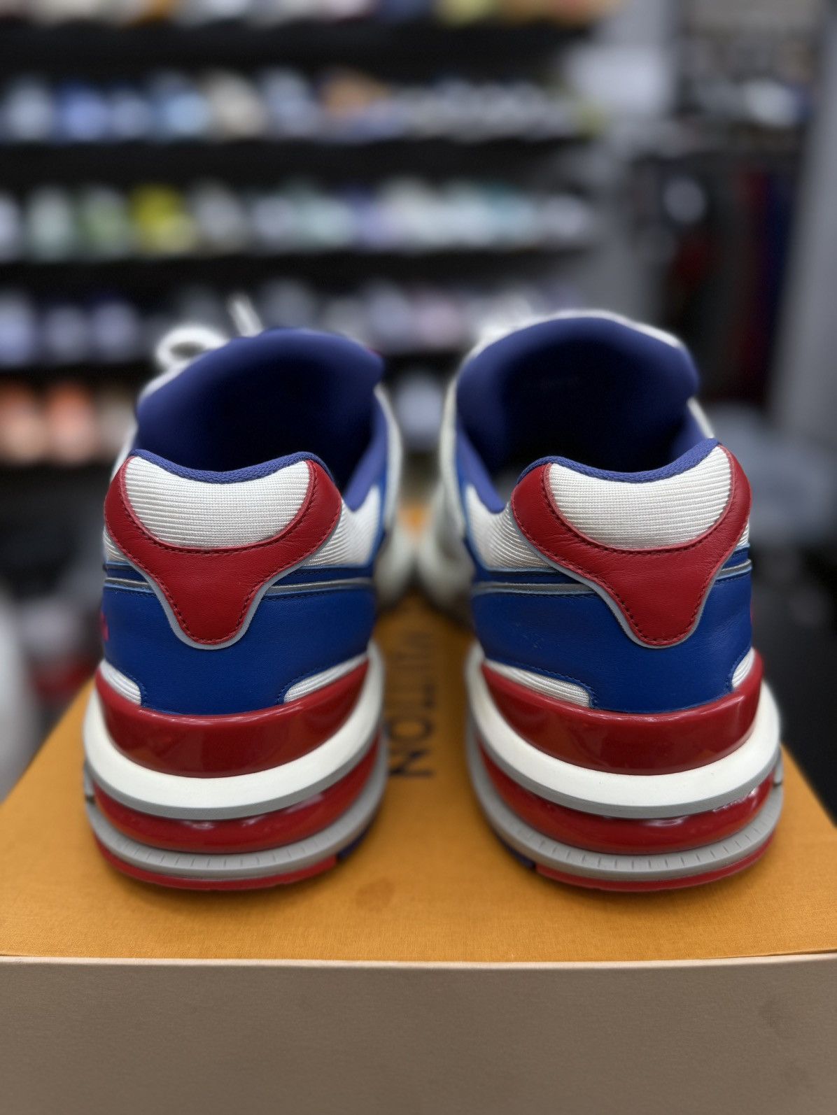 Louis Vuitton Louis Vuitton Runner Sneakers Men 11LV/12US Size US 12 / EU 45 - 16 Thumbnail