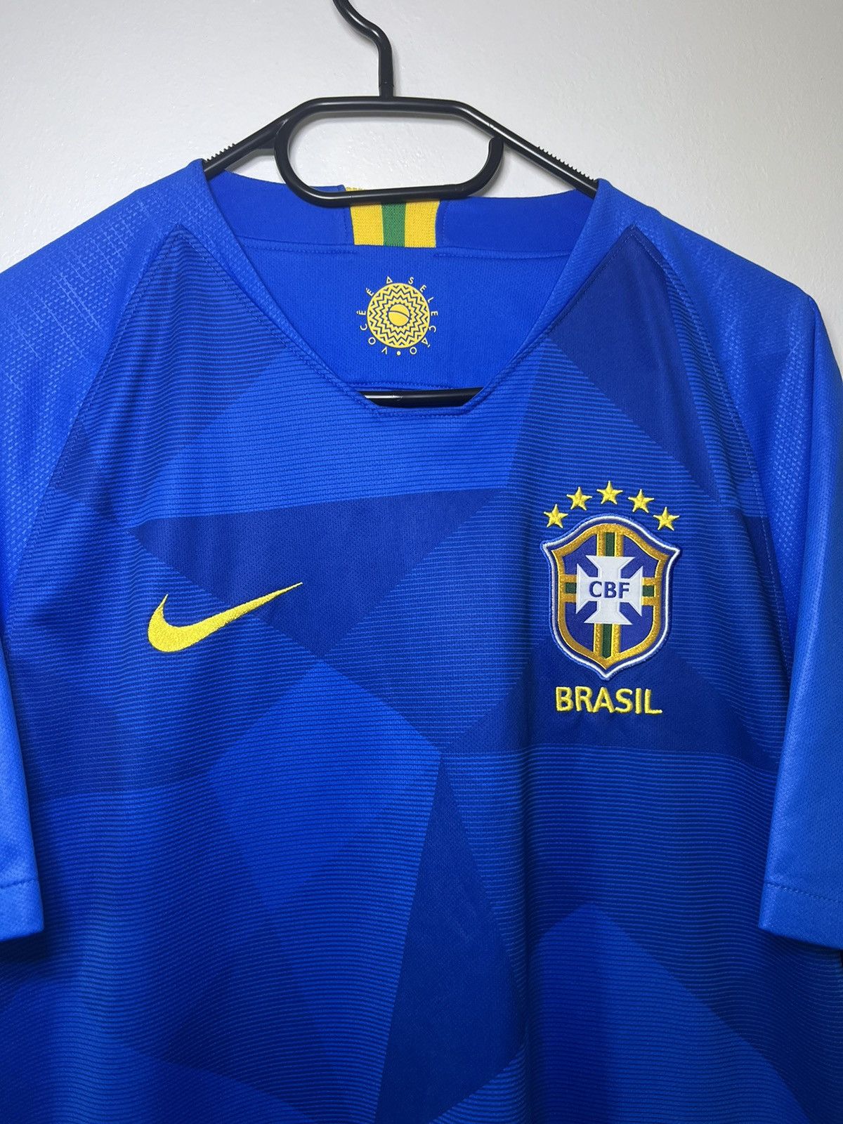 Nike Maillot Brésil 2018/2019 extérieur - L Size US L / EU 52-54 / 3 - 4 Thumbnail