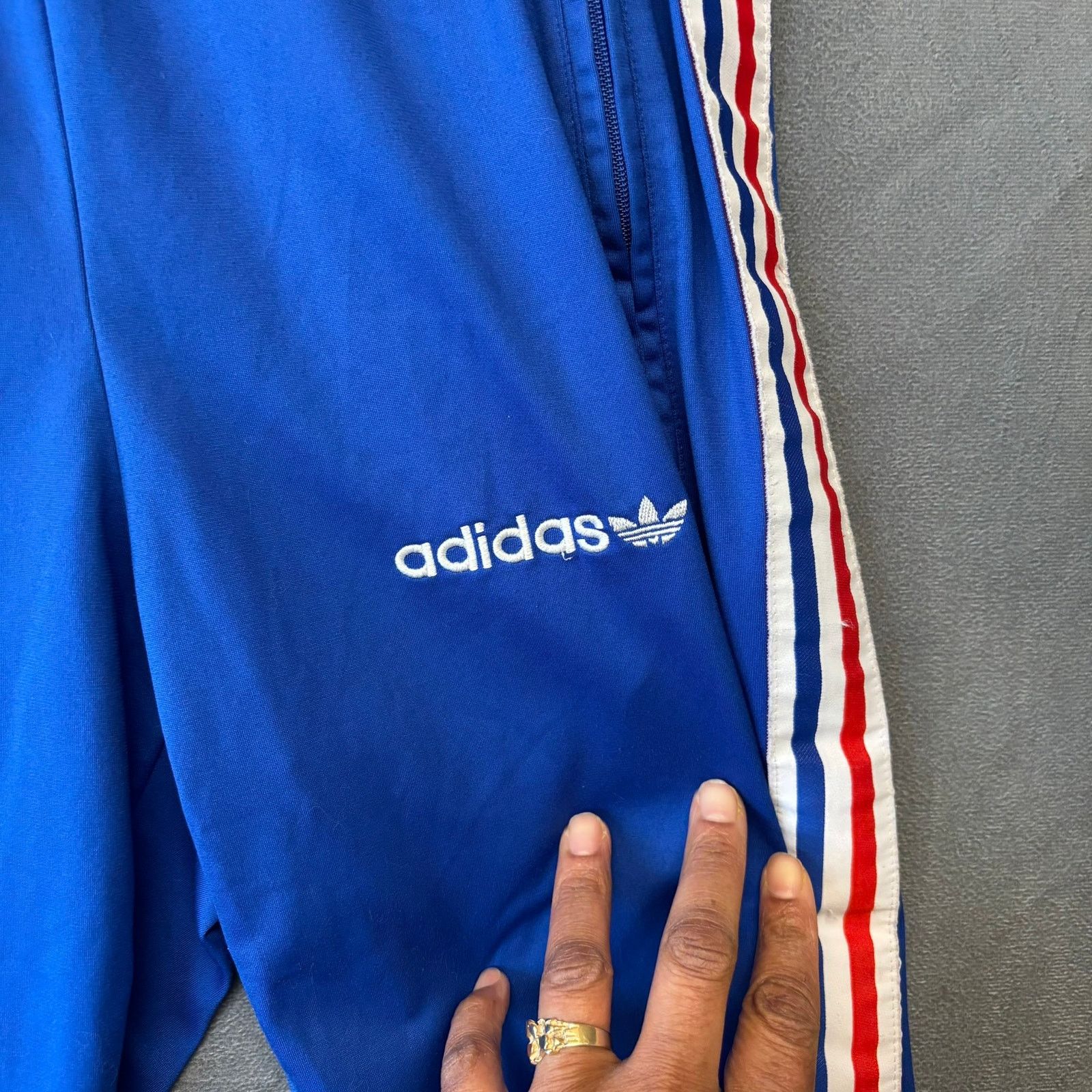 Adidas Vintage Adidas Joggers Aloxe Small Joggers Out of Stock Size 24" / US 00 / IT 34 - 7 Thumbnail