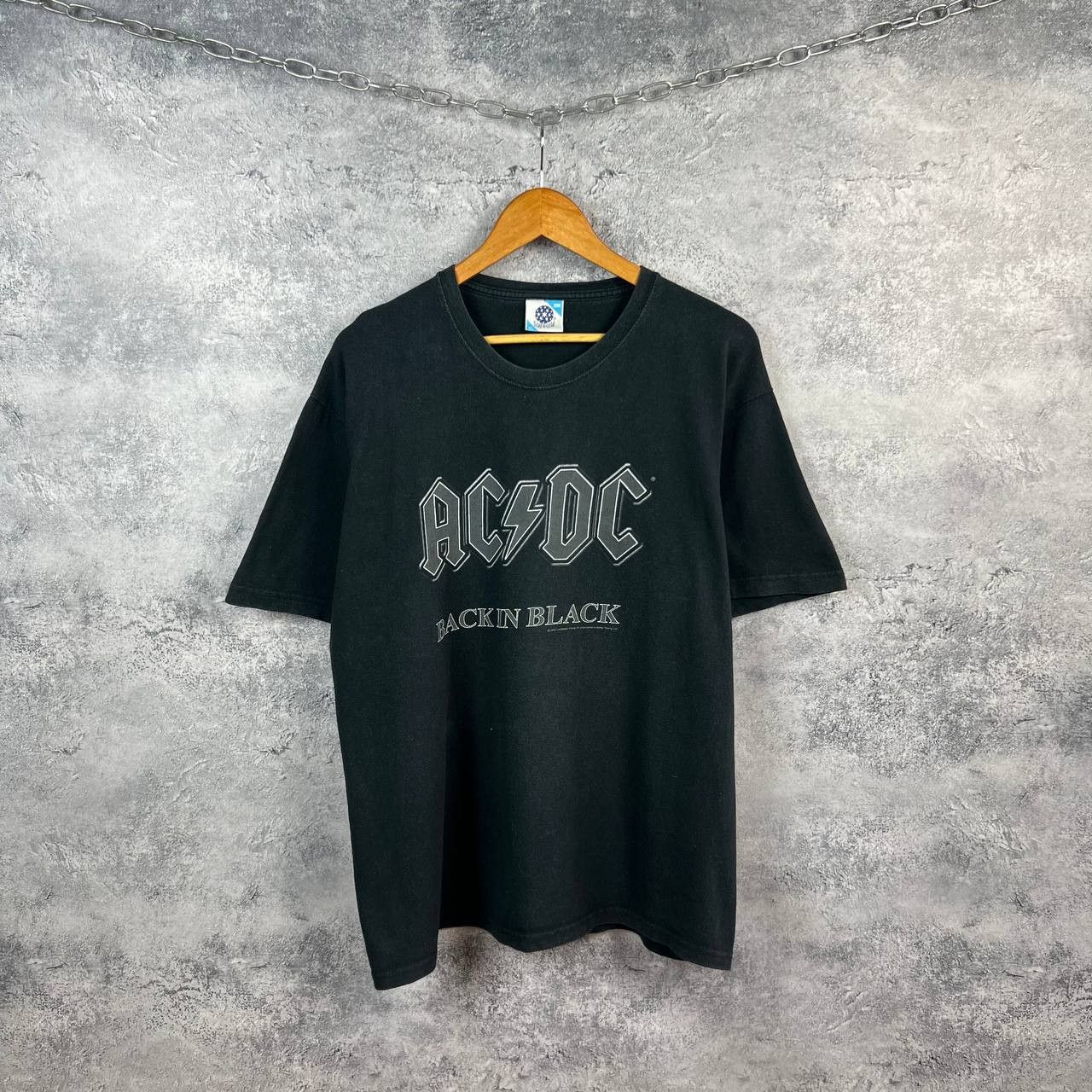 AC/DC Acdc Back In Black 2004 Vintage Tee Size US XL / EU 56 / 4 - 1 Thumbnail