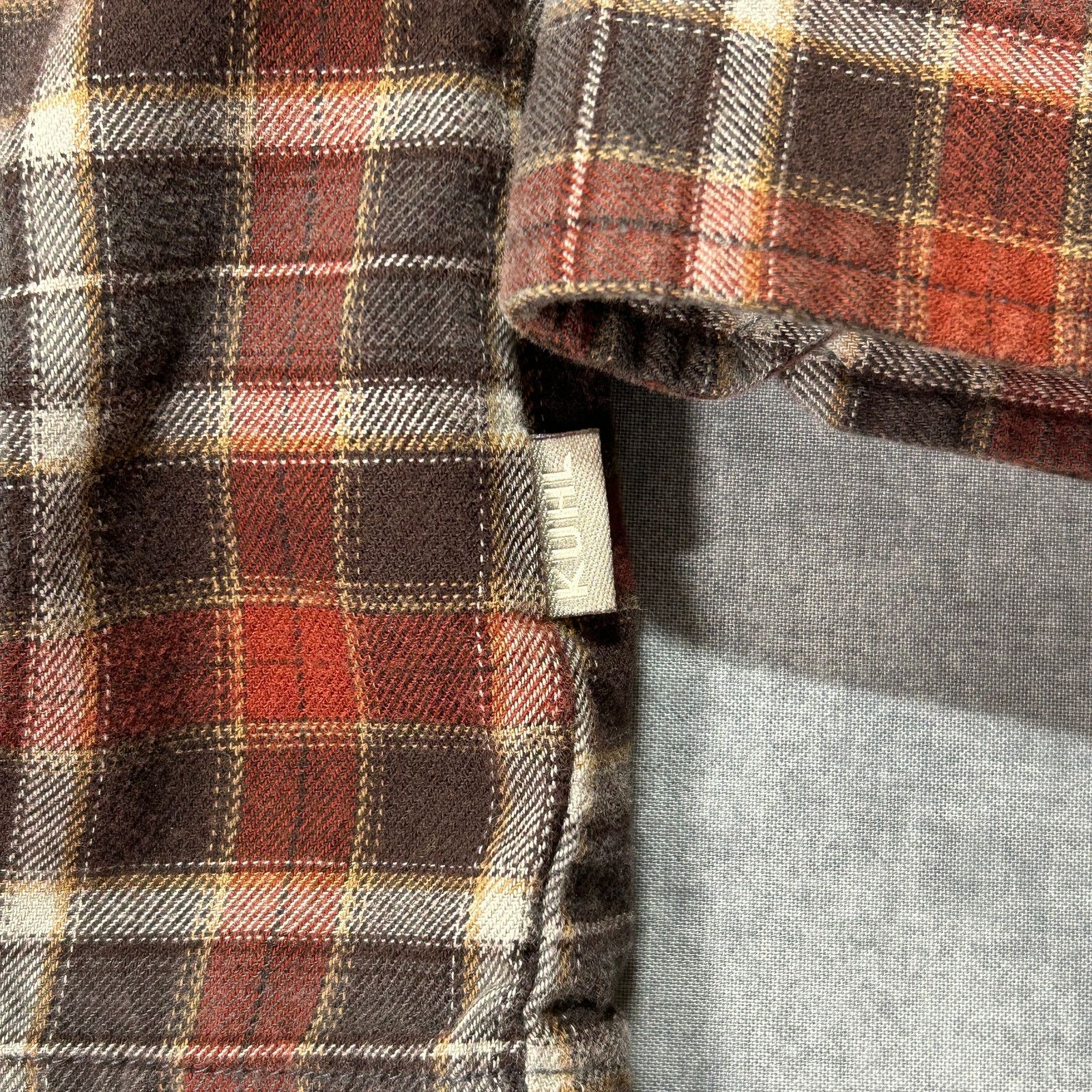 Kuhl Kuhl Dillingr plaid outdoor casual metal button flannel mn L Size US L / EU 52-54 / 3 - 3 Thumbnail