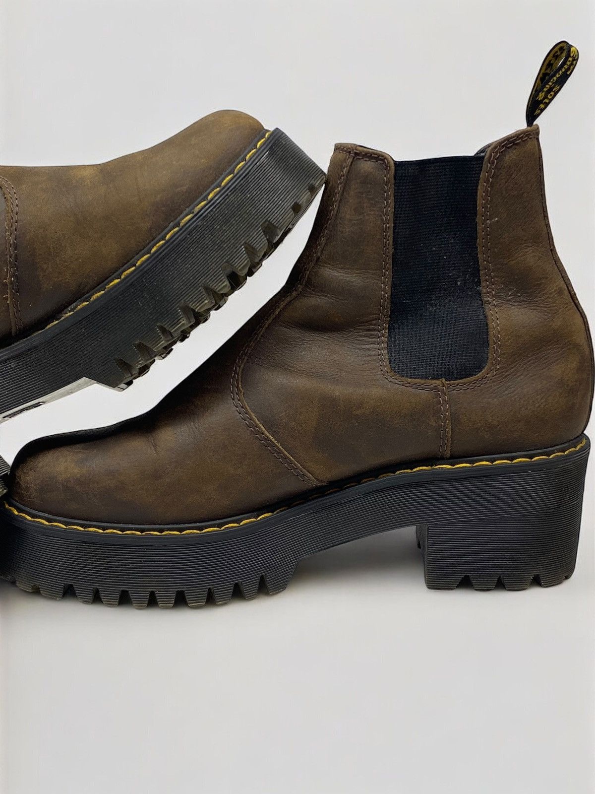 Dr. Martens 🔥 DR MARTENS ROMETTY PLATFORM BOOTS Y2K GRUNGE VIBES 00s Size US 7 / EU 40 - 16 Thumbnail