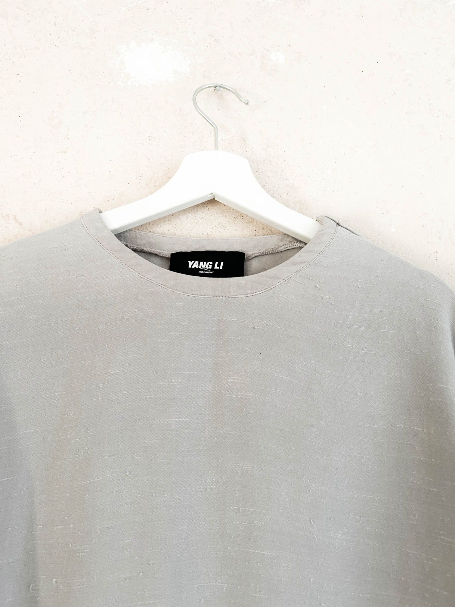 Yang Li Long Sleeve top Size US M / EU 48-50 / 2 - 3 Thumbnail
