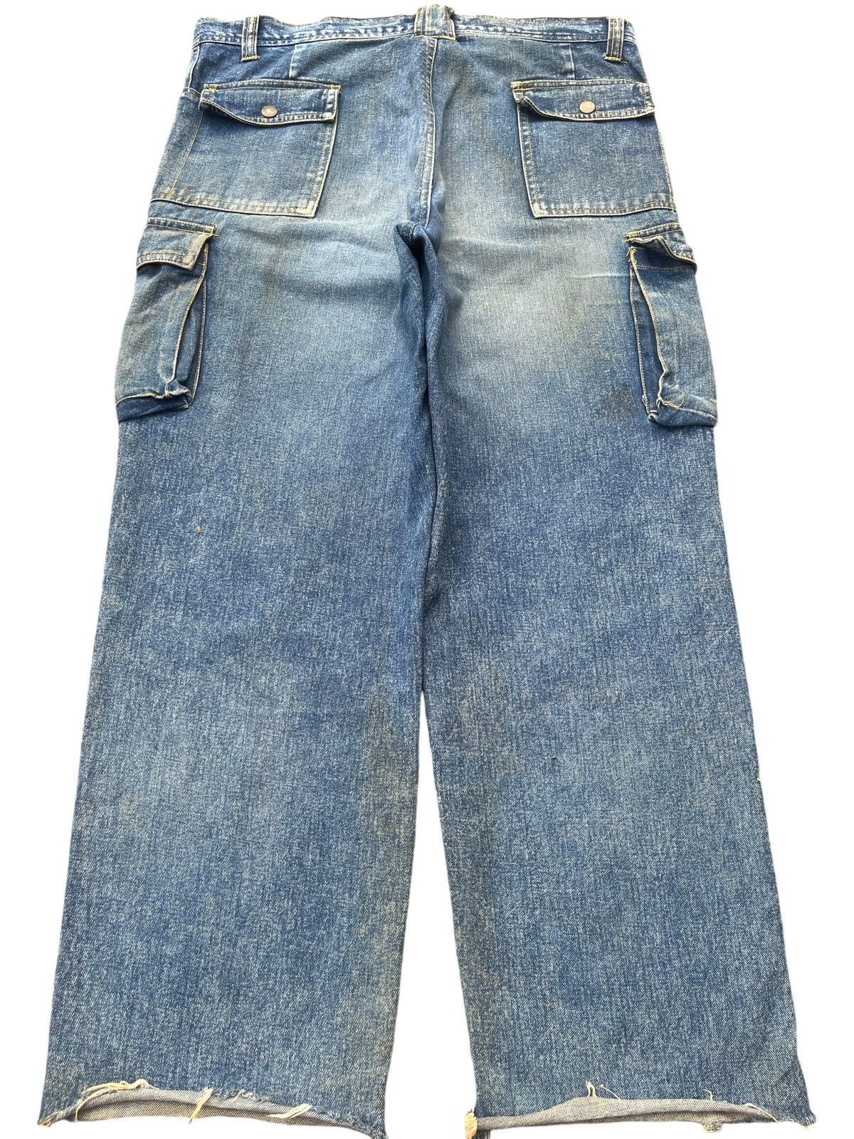 Japanese Brand Vintage Japanese Brand Mud Wash Tactical Cargo Frayed Jeans Size US 34 / EU 50 - 2 Thumbnail
