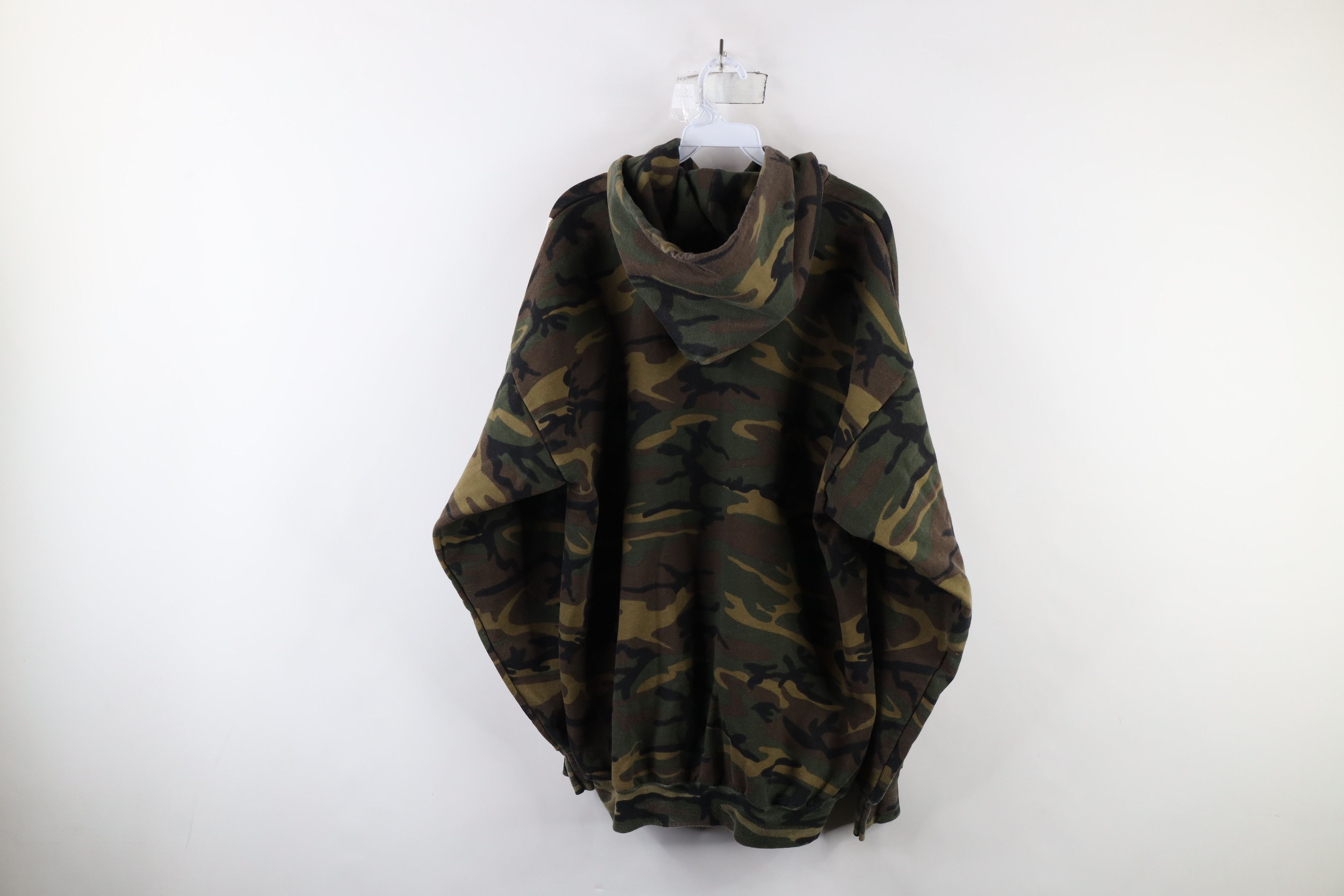 Vintage Vintage 90s Streetwear Fit Camouflage Hoodie Sweatshirt Size US XL / EU 56 / 4 - 10 Thumbnail