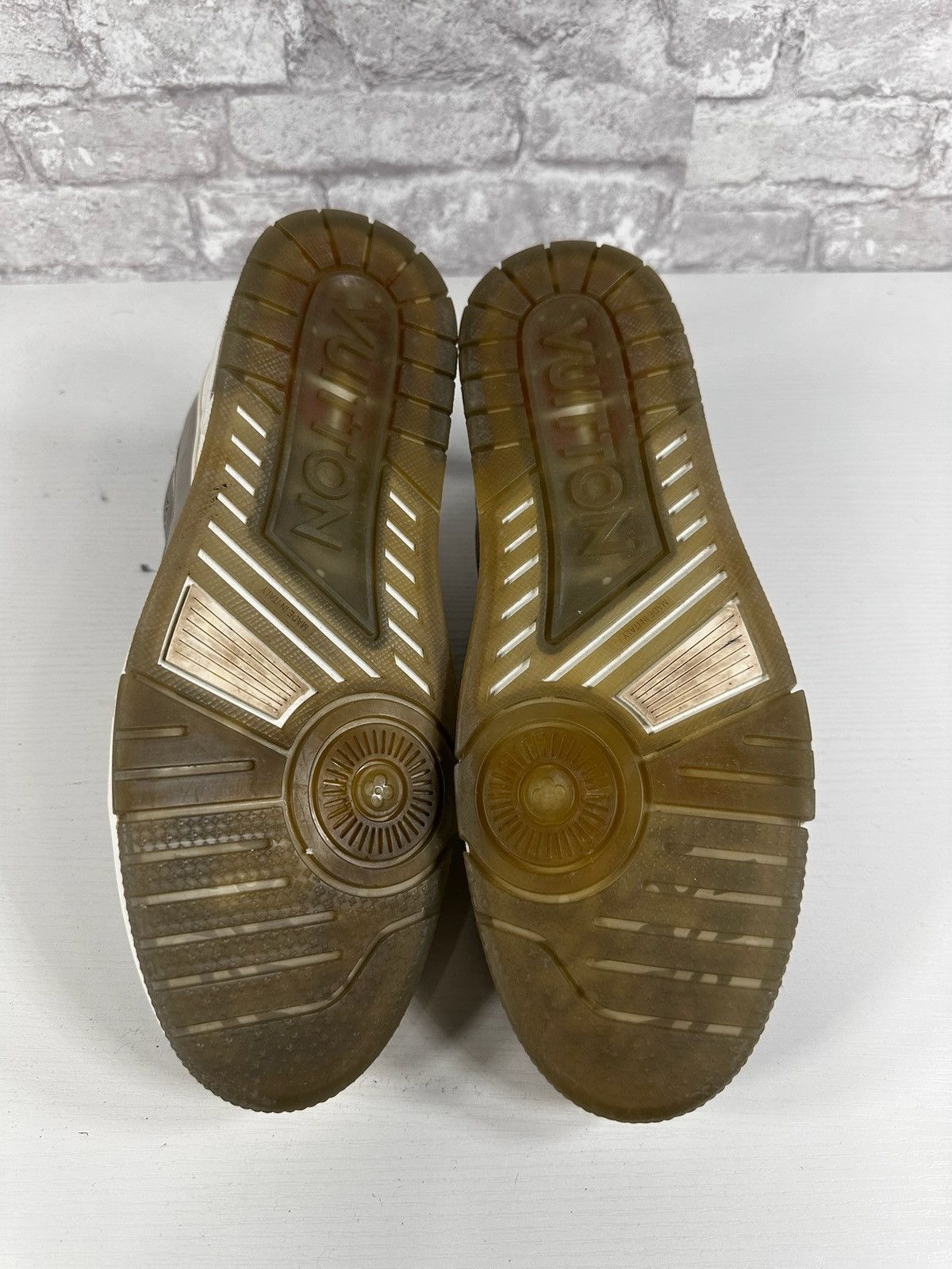 Louis Vuitton Louis Vuitton Trainers Size 12US Size US 12 / EU 45 - 5 Thumbnail