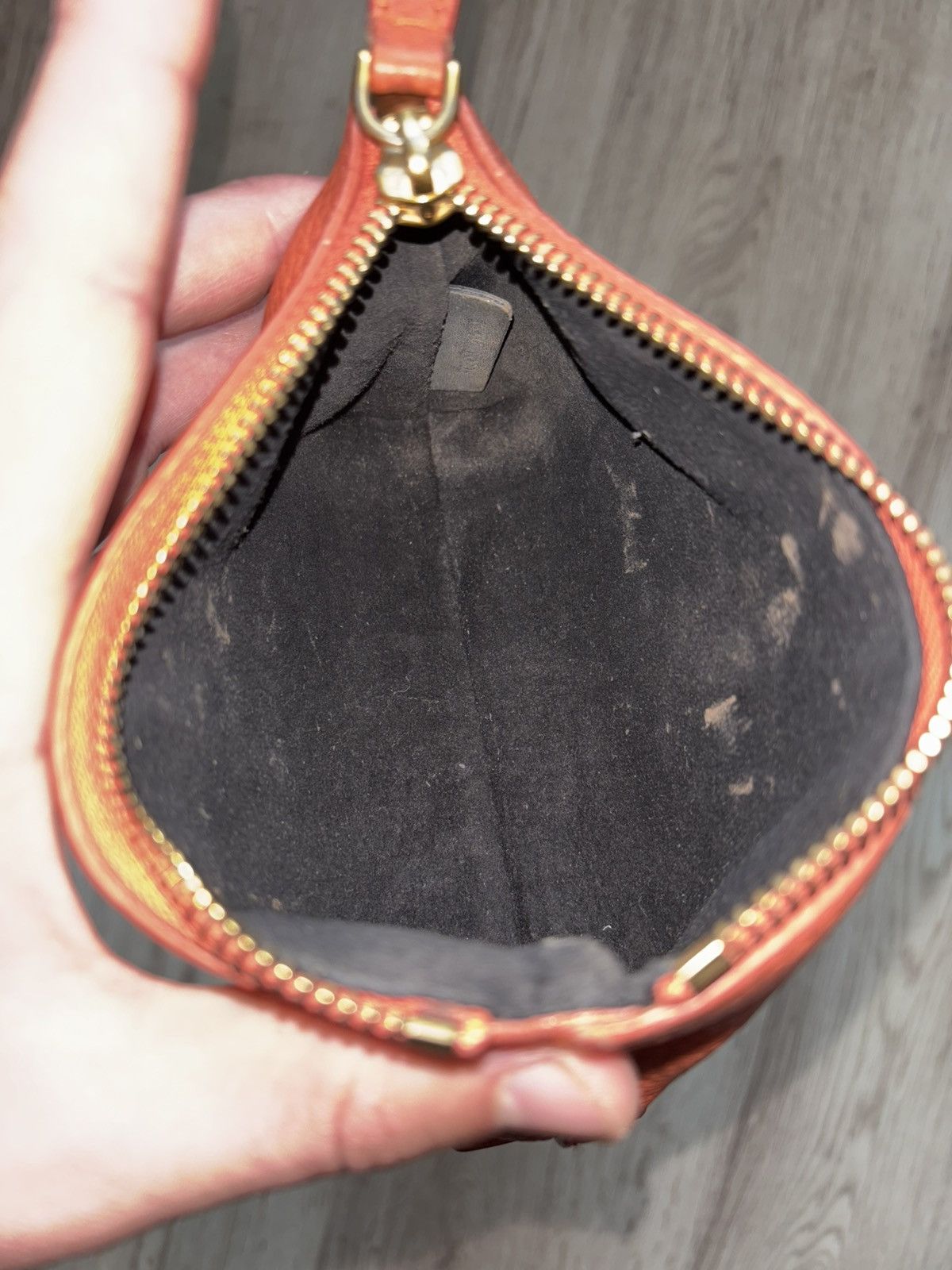 Burberry Burberry Orange Grain Leather Cosmetic Pouch – ROSCROM215CR Size ONE SIZE - 16 Thumbnail