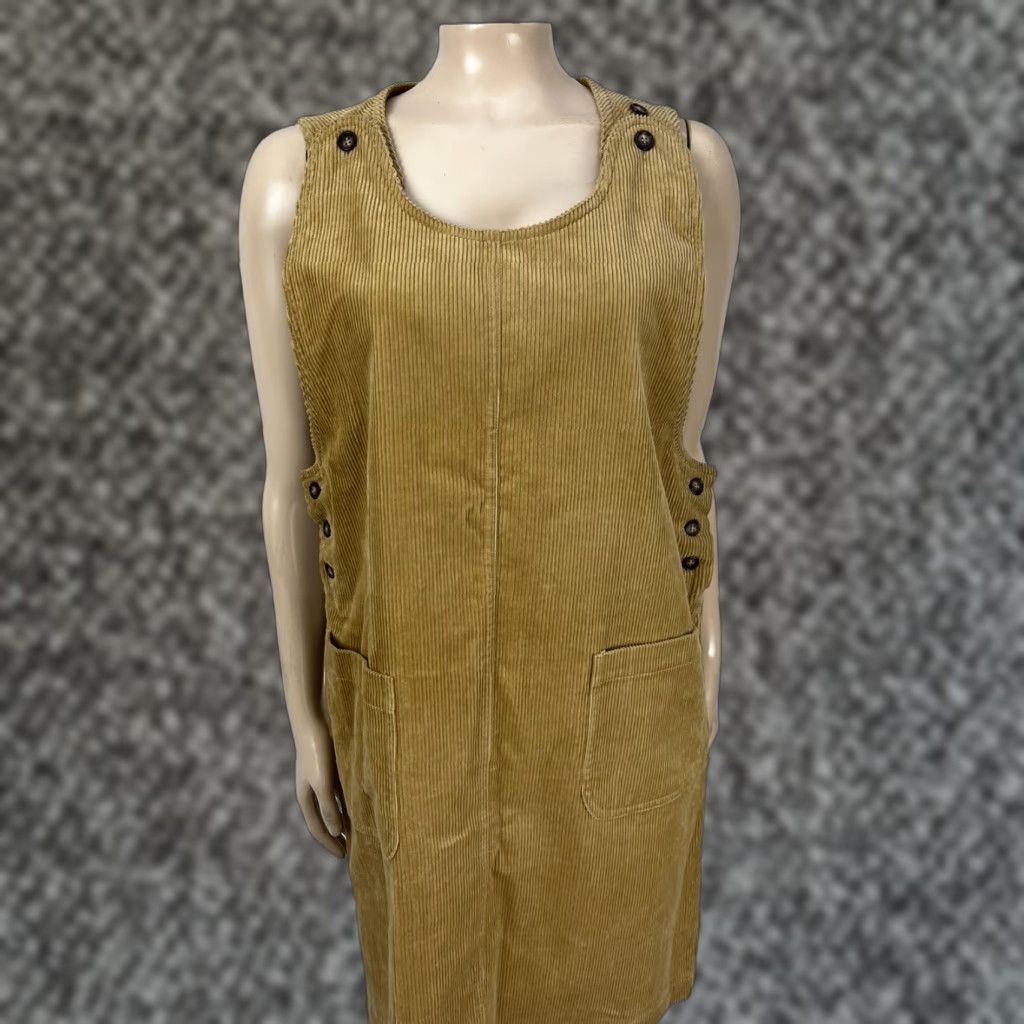 Vintage Vintage Karen Scott Dress Corduroy Beige 8 Shift Pocket s 80s 90s Casual Secretary/Geek Womens Size XS / US 0-2 / IT 36-38 - 1 Thumbnail