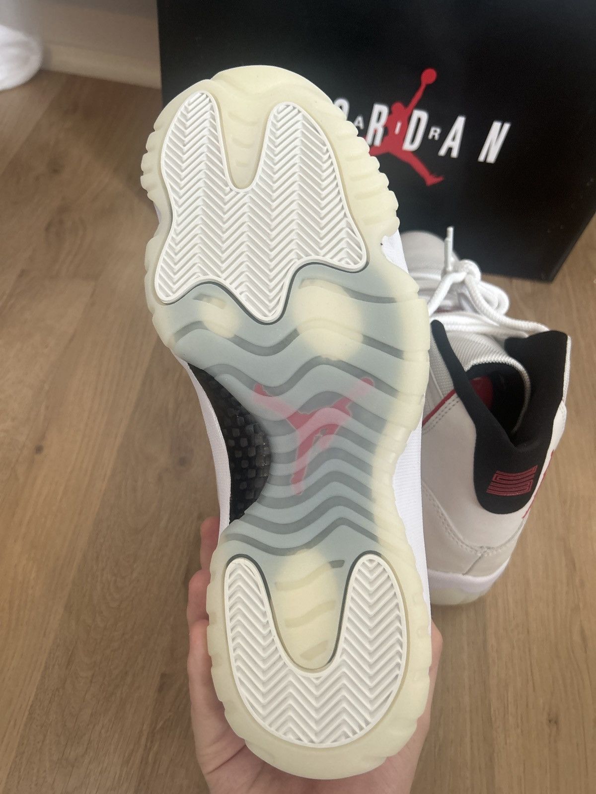 Jordan Brand Jordan 11 Platinum Tint Size US 10.5 / EU 43-44 - 5 Thumbnail