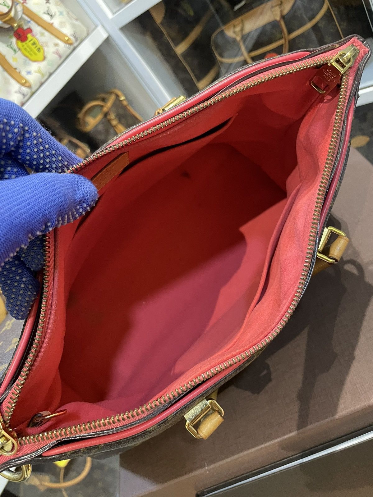 Louis Vuitton AUTHENTIC LOUIS VUITTON MONOGRAM PALLAS MM HANDBAG Size ONE SIZE - 21 Thumbnail