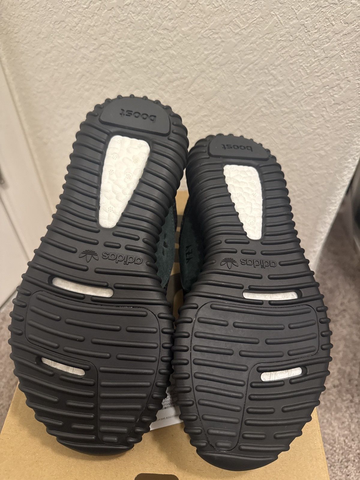 Yeezy Yeezy Boost 350 Pirate Black Size US 5.5 / EU 38 - 5 Thumbnail