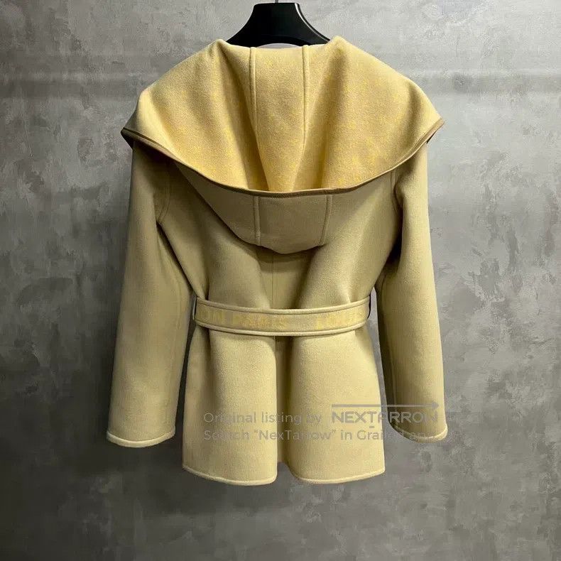 Louis Vuitton Louis Vuitton Camel Logo Lace-Up Short Coat Size M / US 6-8 / IT 42-44 - 6 Thumbnail