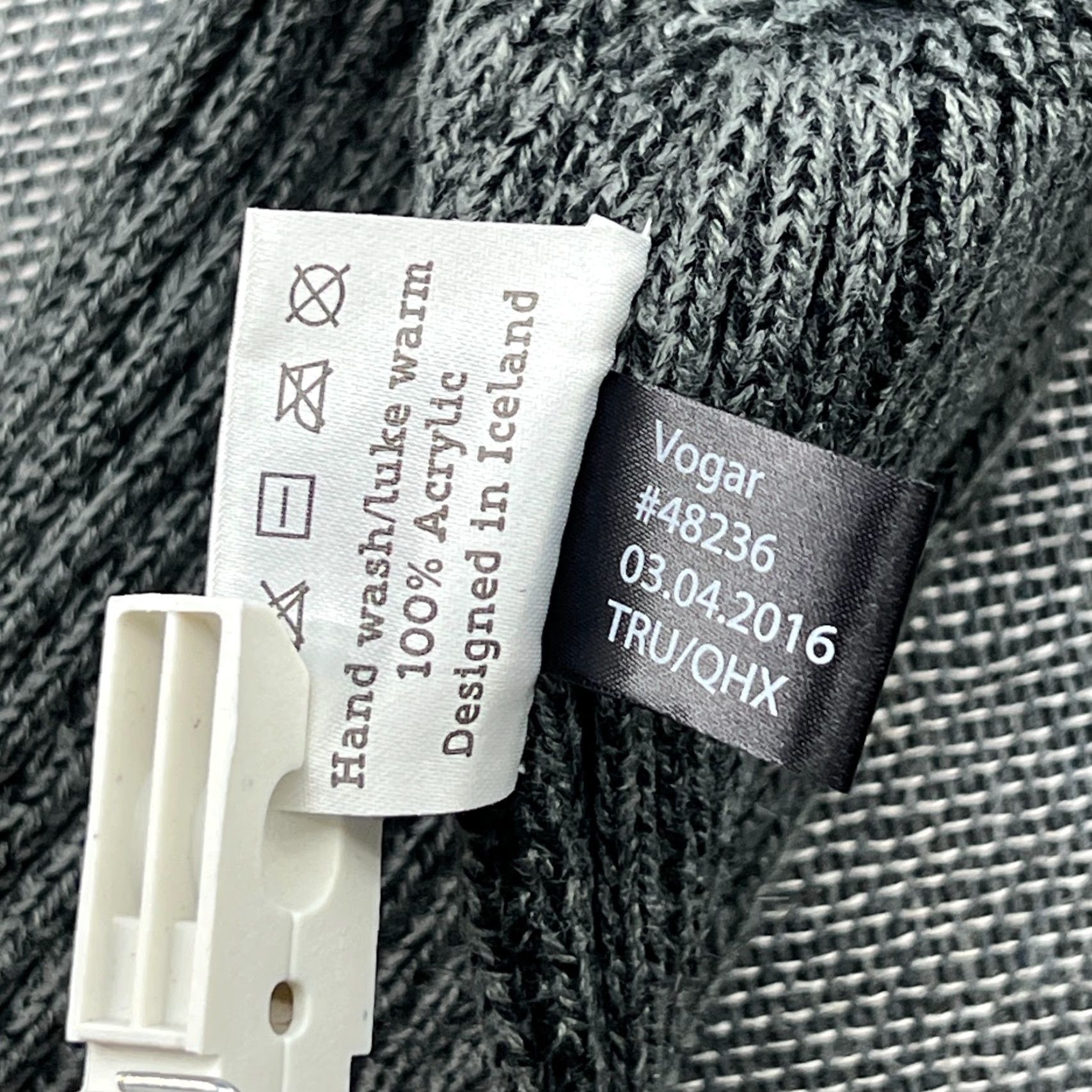 Vintage Icewear Gray Beanie Hat One Size Stretch Knit Cuffed Ribbon Beanie Mens Womens Unisex Adults Size ONE SIZE - 6 Thumbnail