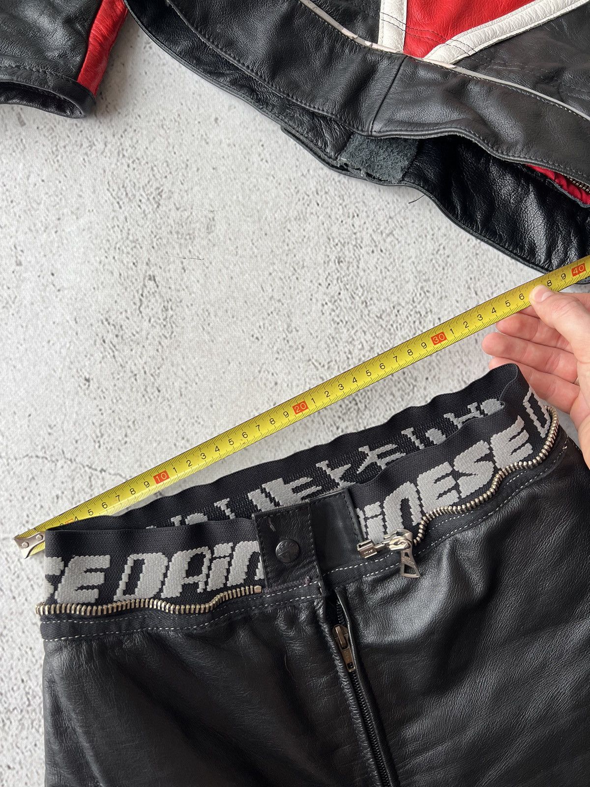 Dainese × Honda × Marlboro Dainese Vintage First Class Leather Motor Suit Jacket, Pants Size S / US 4 / IT 40 - 23 Thumbnail