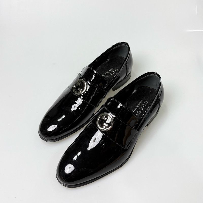 Gucci Gucci Patent Leather Slip-On Casual Shoes 0079 Size US 6.5 / EU 39-40 - 1 Thumbnail