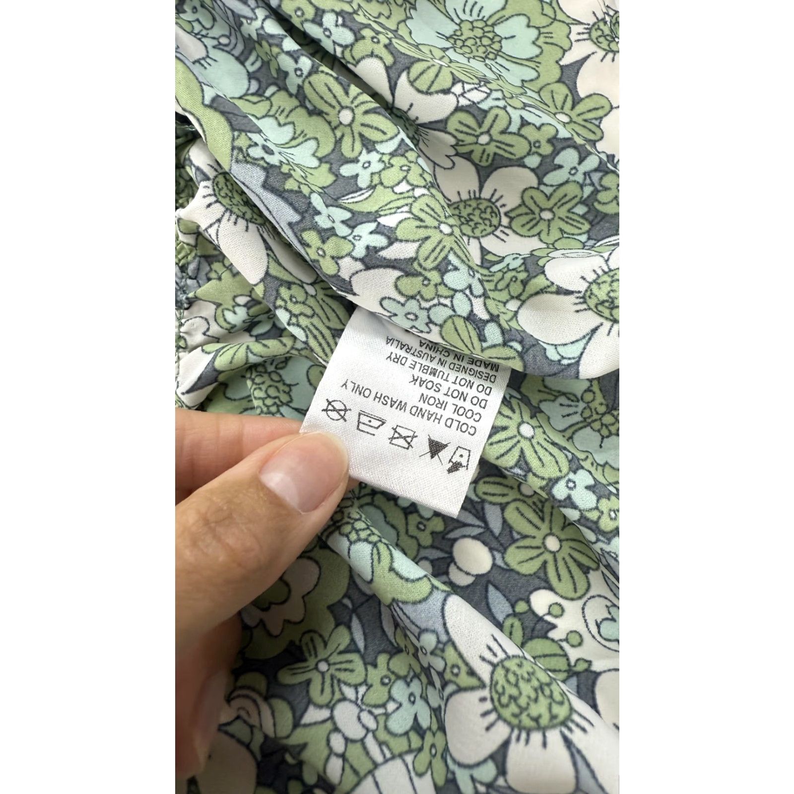 PRINCESS POLLY Princess Polly Shirt Womens 2 Green Floral Smocked Peplum Puff Sleeve Blouse Size XS / US 0-2 / IT 36-38 - 5 Thumbnail
