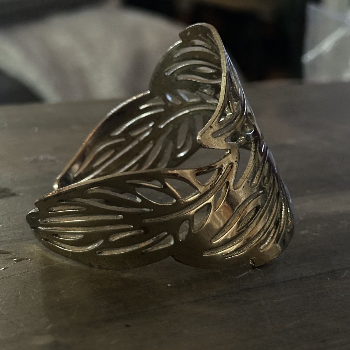 Other Wide silver tone filigree leaf cuff bracelet Size ONE SIZE - 2 Thumbnail