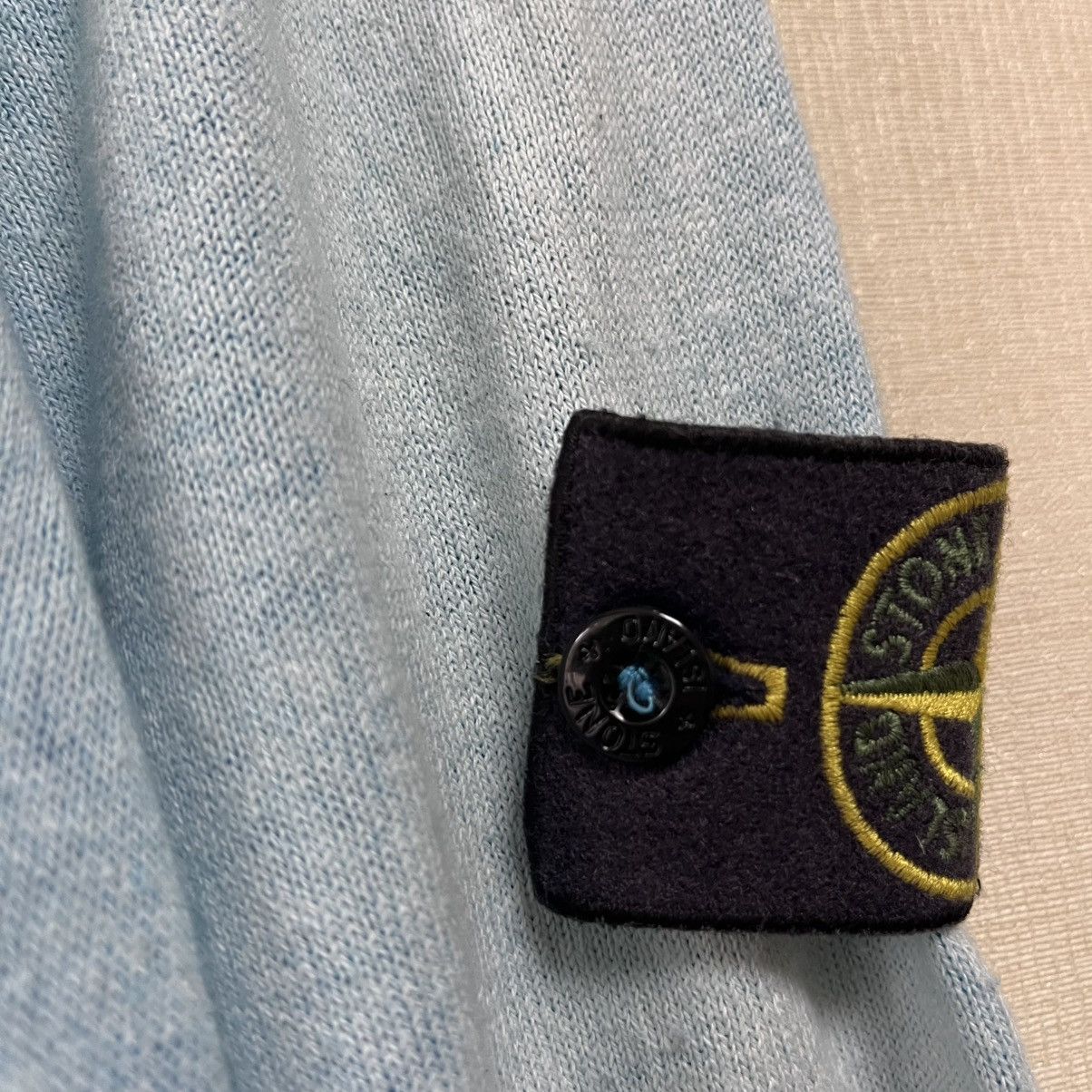 Stone Island Stone Island Sweatshirt Crewneck Blue Navy Badge Patch Size US M / EU 48-50 / 2 - 7 Thumbnail