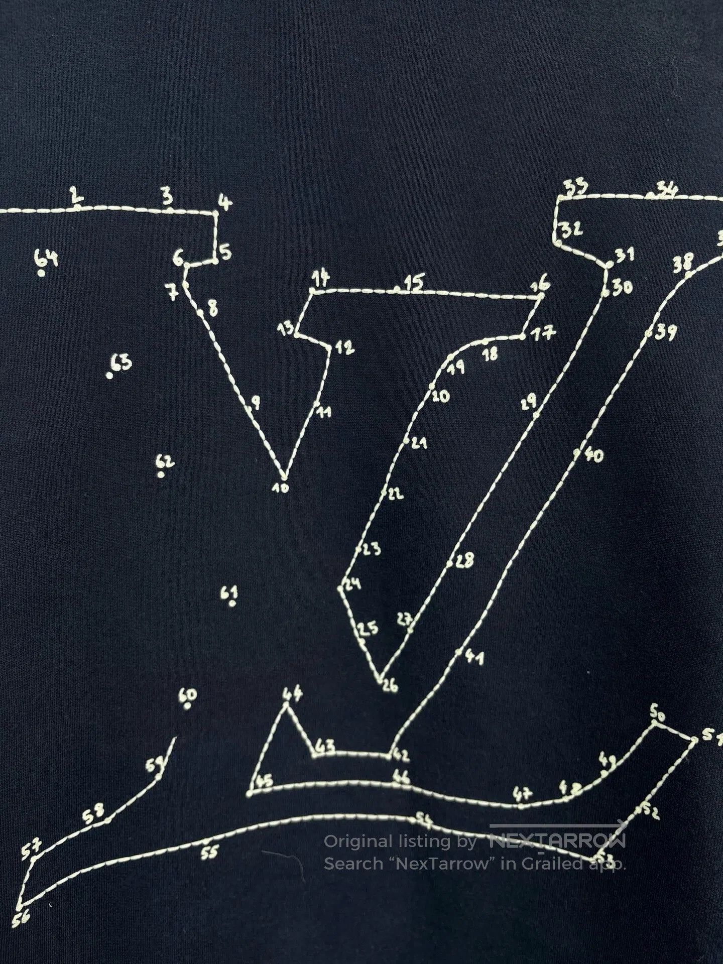 Louis Vuitton Louis Vuitton LV Long. Size US L / EU 52-54 / 3 - 3 Thumbnail