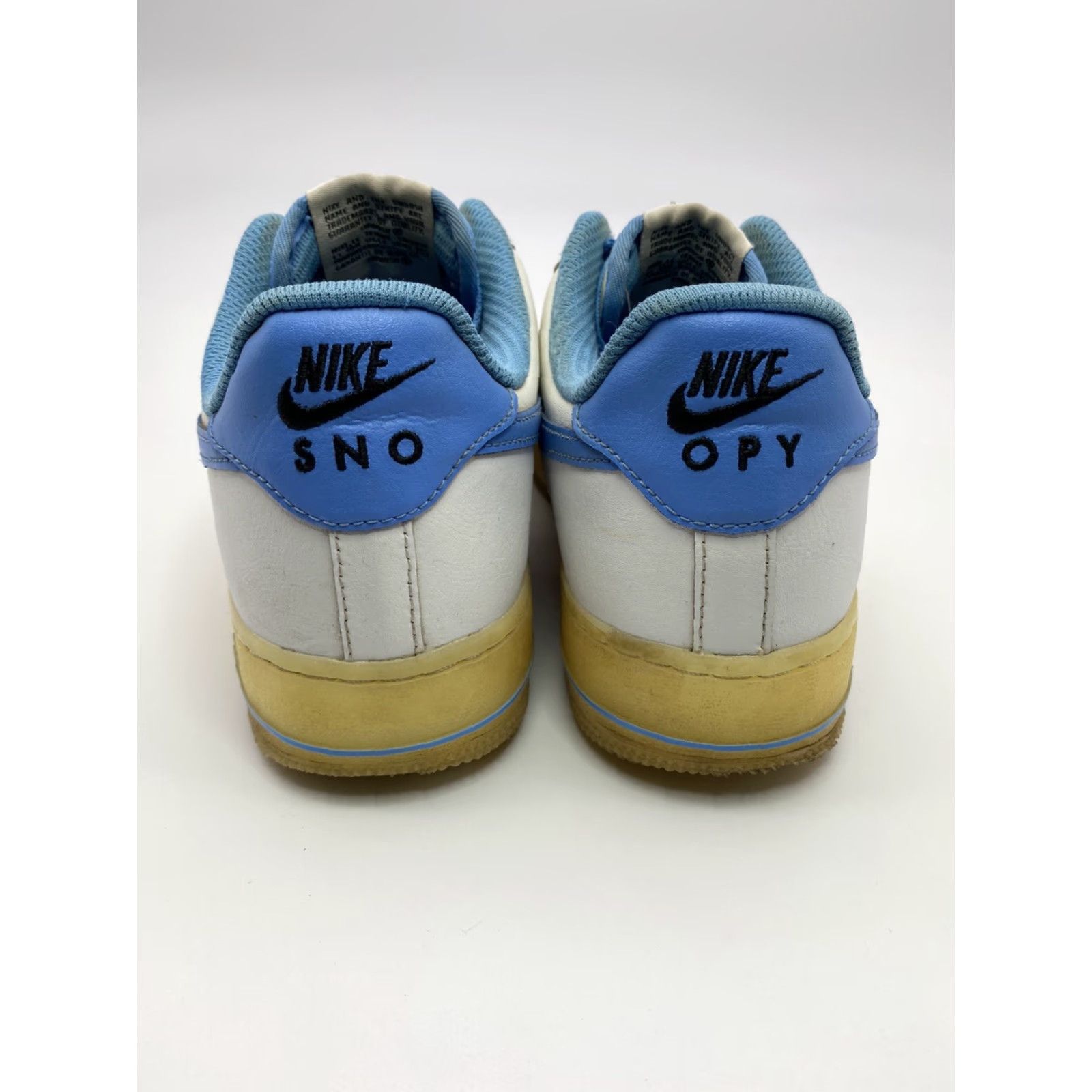 Nike NIKE Air Force 1 Low You By You Sneaker UNC White Gum AQ3778-992 Snoopy 9.5 Womens Leather Low Top Shoes Size US 7 / IT 37 - 4 Thumbnail