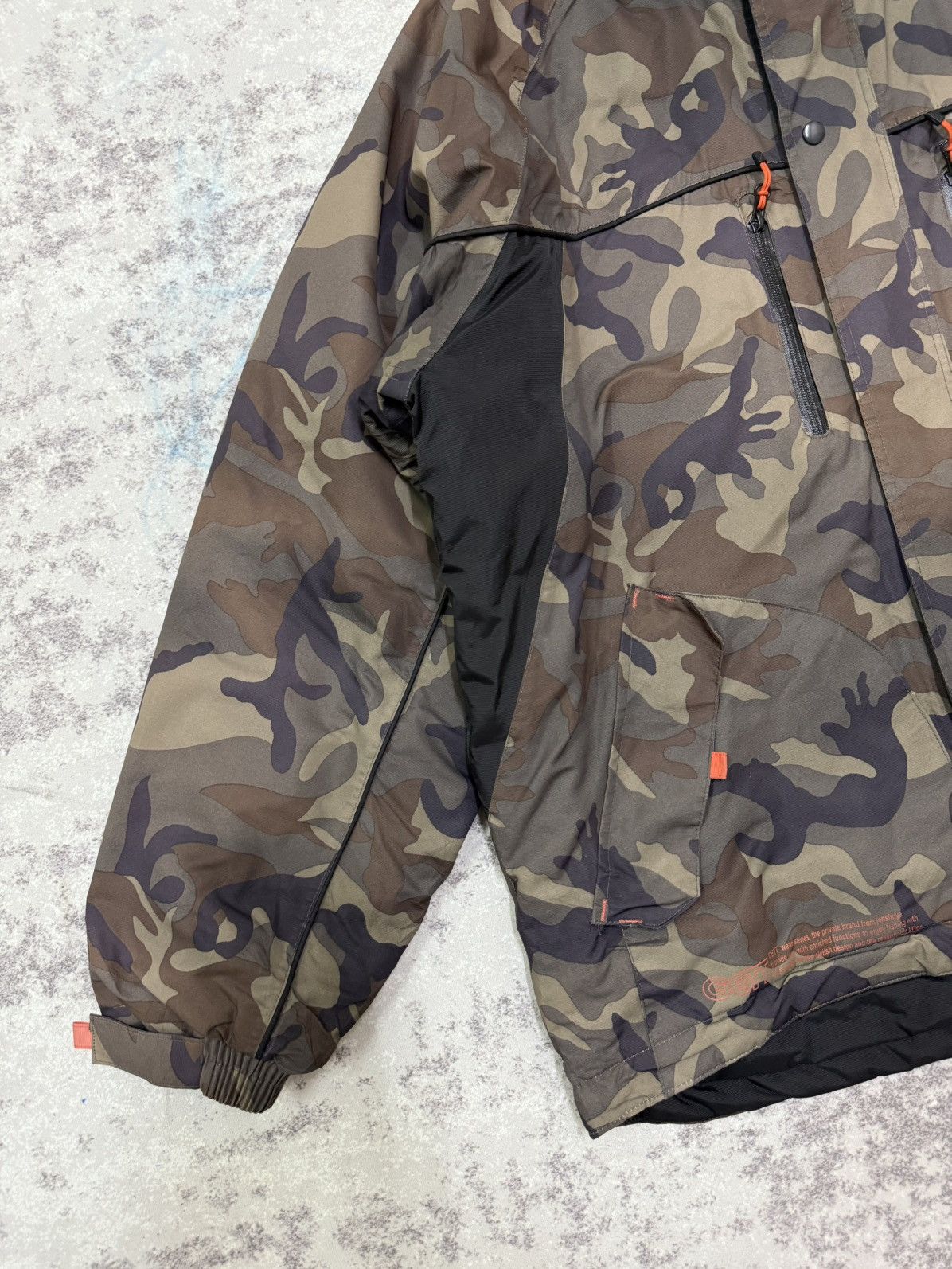 Japanese Brand VINTAGE GETT EXCITING FISHING COLD WEATHER CAMO FUR JACKET Size US XXL / EU 58 / 5 - 4 Thumbnail